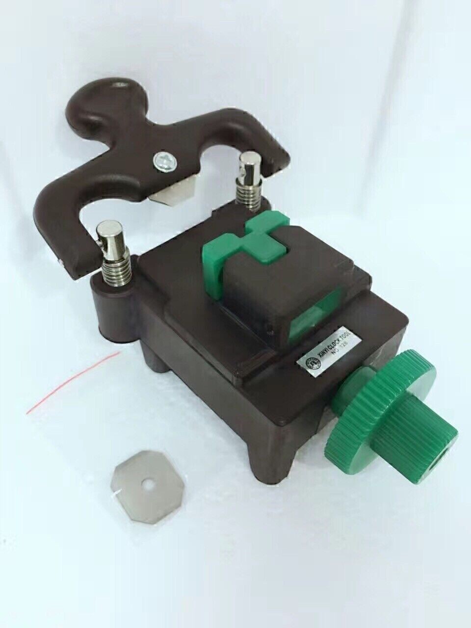Adjustable Watch Snap Back Case Opener Wristwatch Back Cover Remover Repair Tool