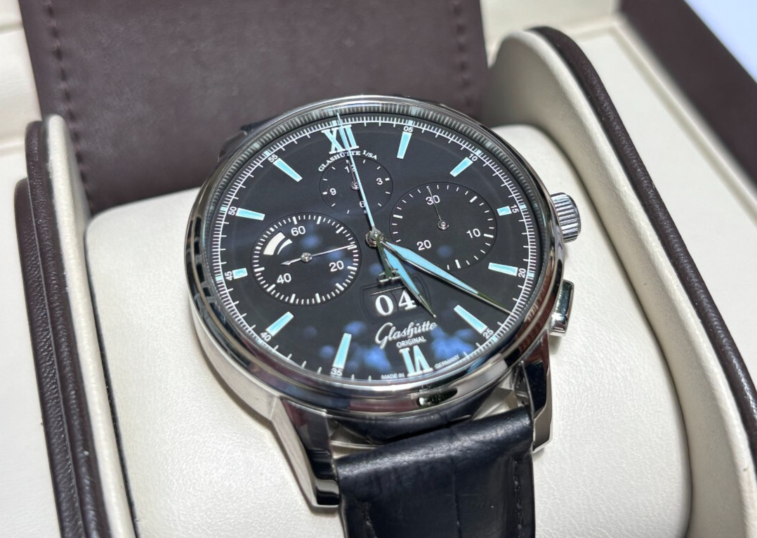 Glashütte Original Senator Chronograph Panorama Date 1-37-01-03-02-35