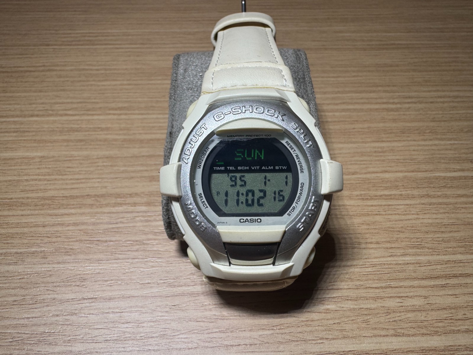 READ INFO -Casio G-Shock GT-000 G-Cool Watch