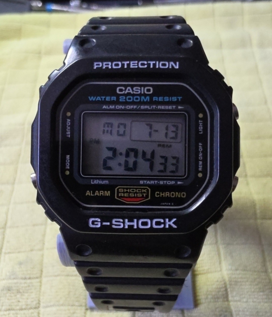 Vintage Casio G-Shock DW-5600C (Module 901) Japan H Screwback — Org 141 F8 Band
