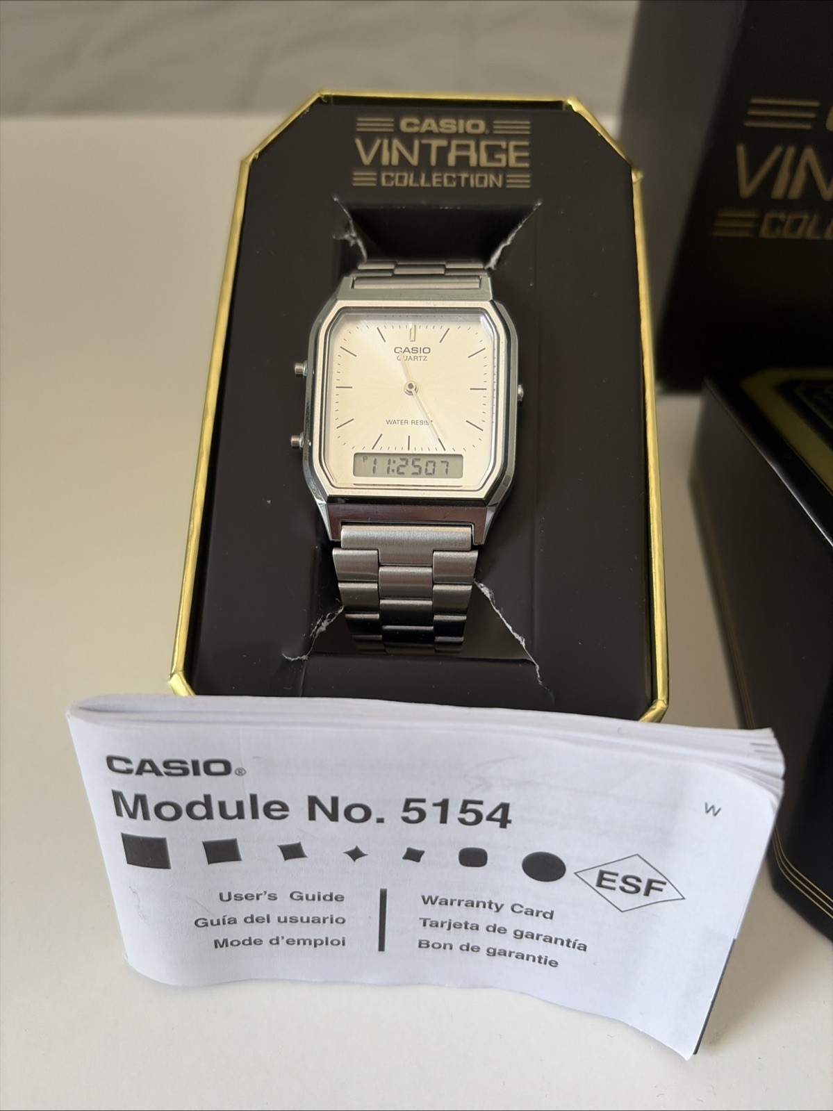 Casio Vintage Collection AQ230A Stainless Steel NEW WITH BOX & Papers 5154