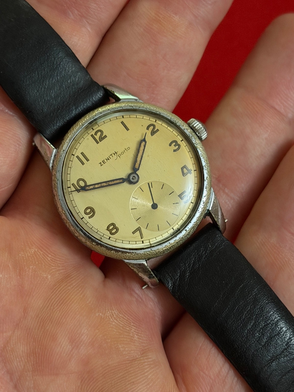 Zenith Sporto Cal. 12.4. P.6 1940s Men’s Watch Manual Wind Read Description