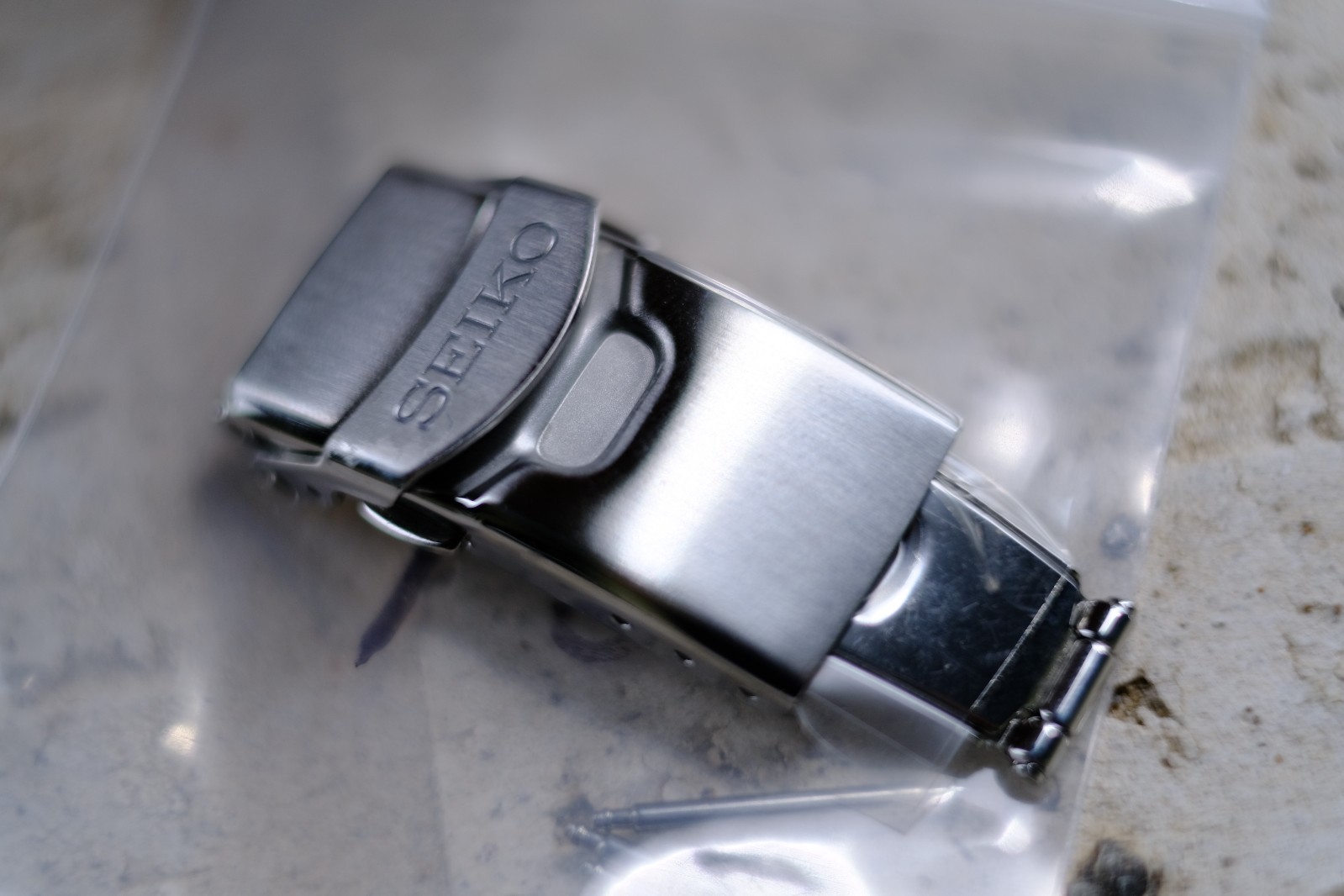 Seiko Original Stainless Steel Double Locking Buckle Clasp – 18mm Stainless