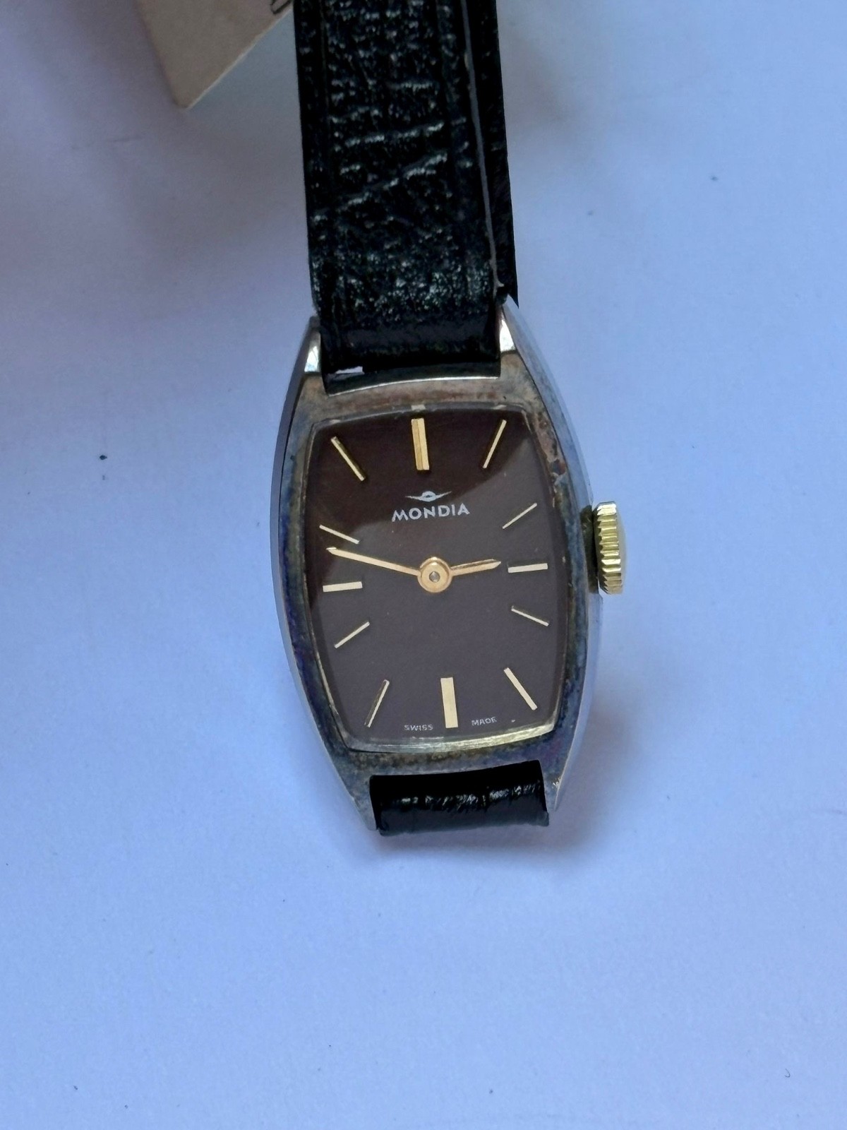 Mondia Wristwatch (NOS)