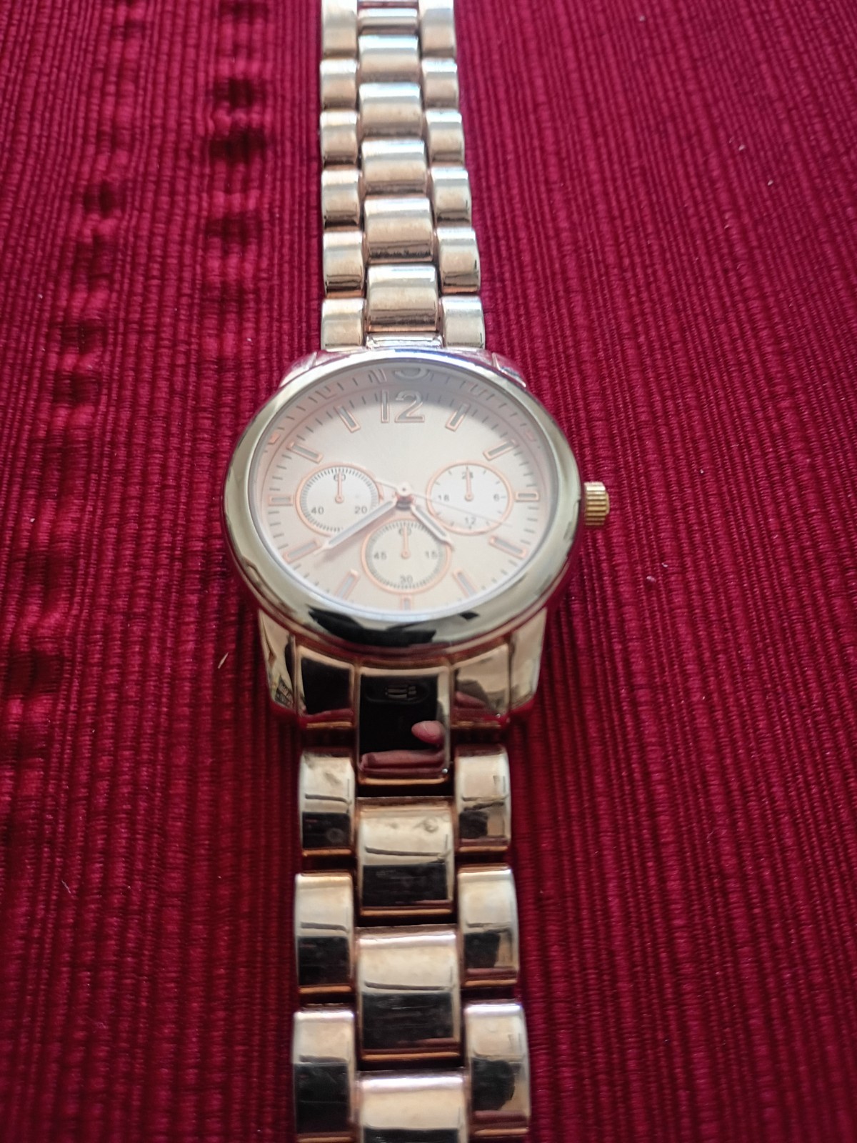 Merona Women’s Analog Quartz Watch Gold Tone Metal Bracelet White Dial 37mm