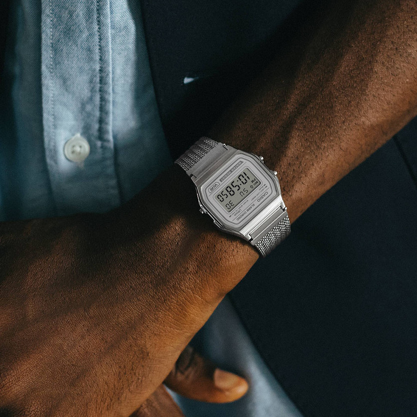 Casio A158WEM-7DF Vintage Silver Digital Watch Stainless Steel Mesh Band