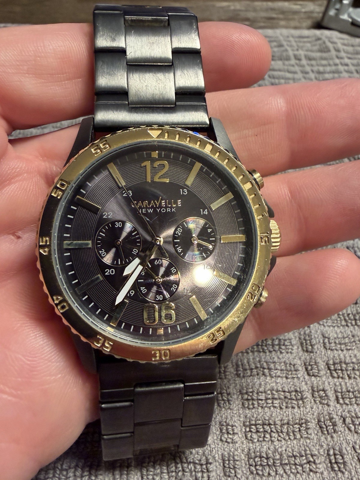 Caravelle New York (45A119) Chronicle Watch