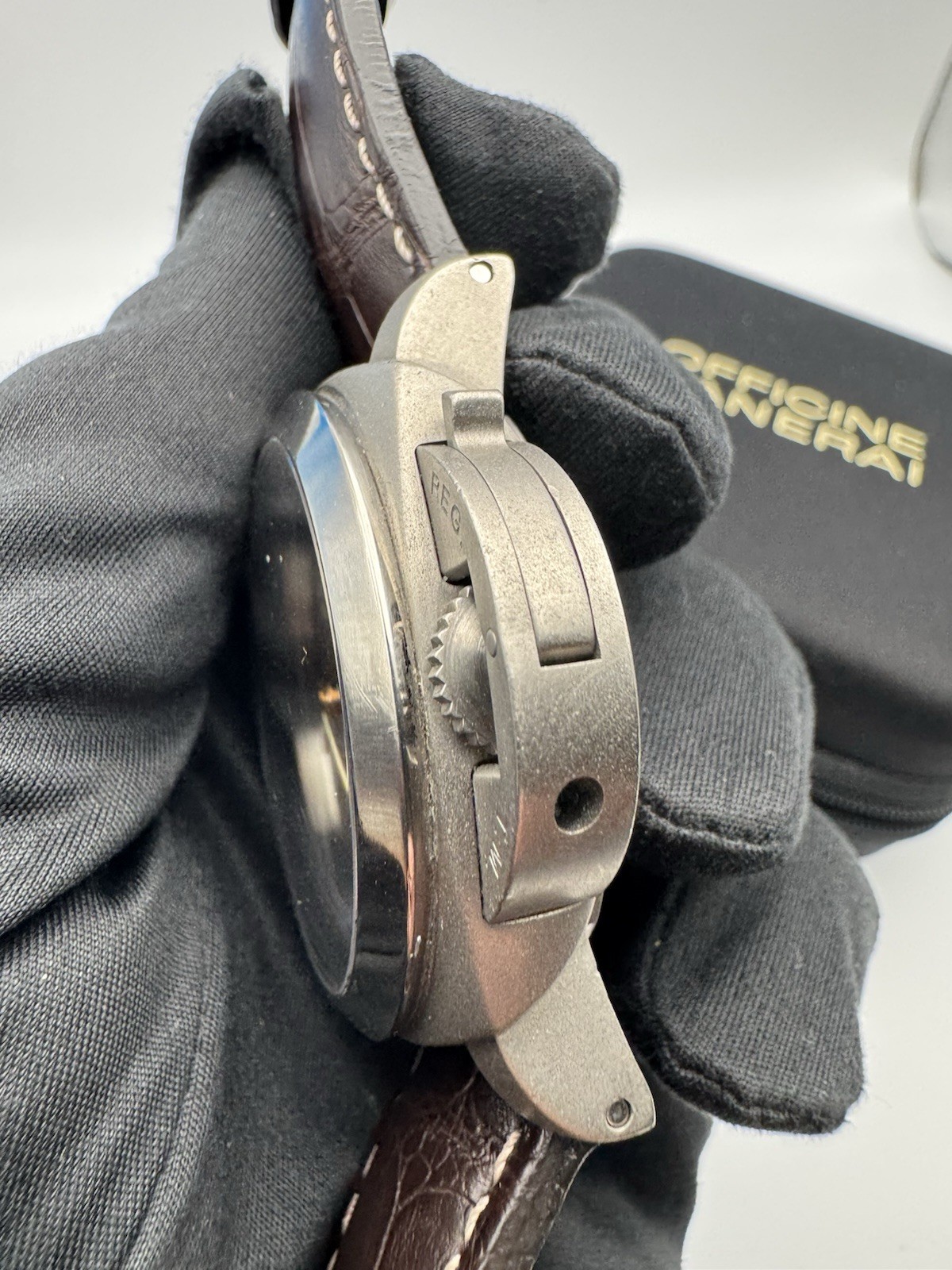 Panerai Luminor PAM351 3 Days Tobacco Chocolate Dial Titanium PAM00351