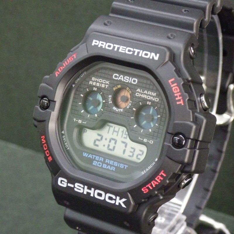 New CASIO G SHOCK DW 5900U 1JF 10 Year Battery Digital Shock Resistant 20 ATM Wa