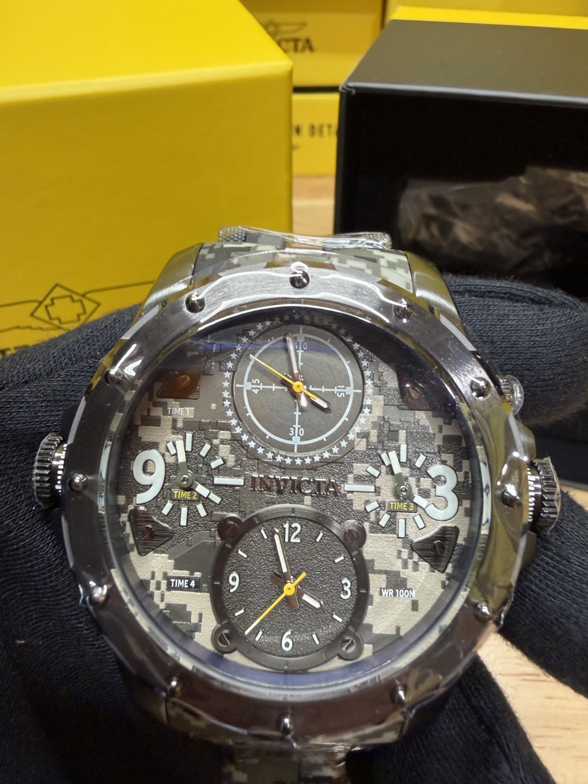 Invicta Coalition Forces Bolt Zeus – Model 43768 | Gunmetal Camouflage