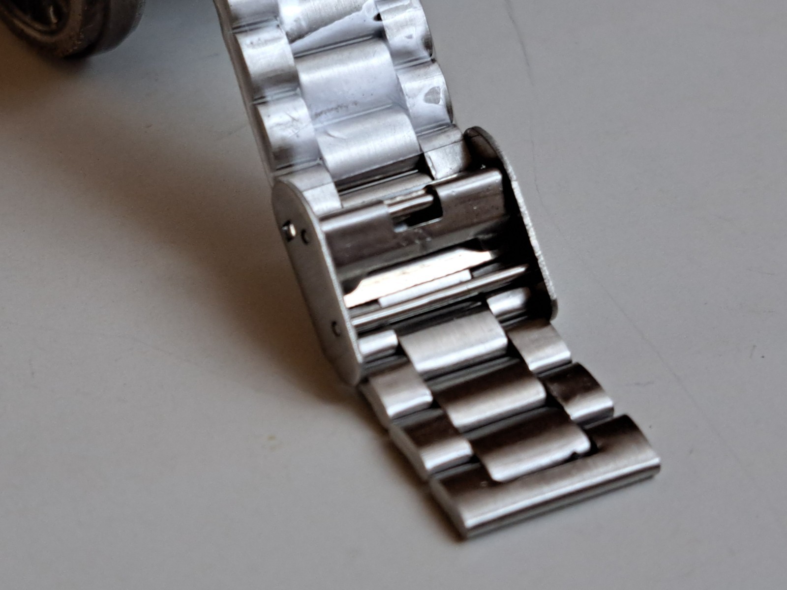 Casio Old Money Classic LTP-E117 quartz wristwatch – new