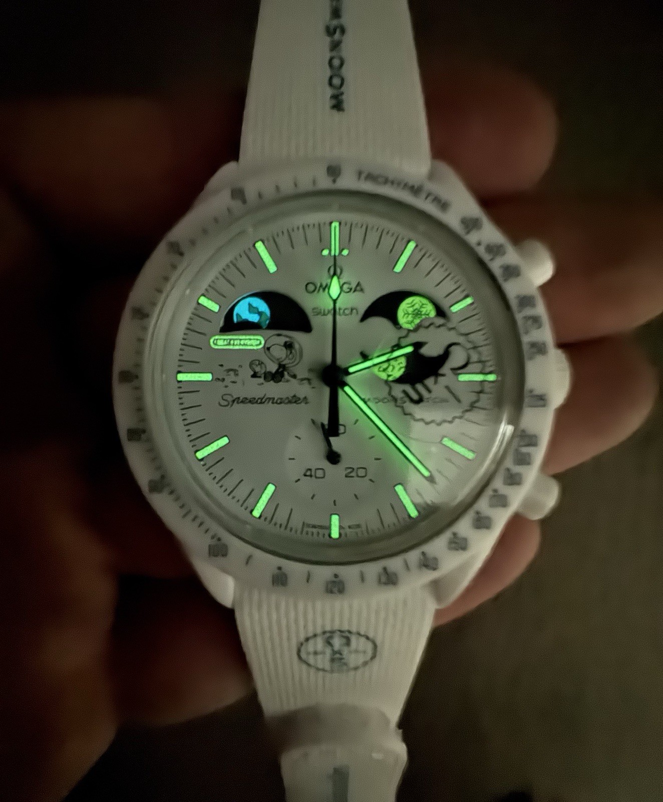 Omega x Swatch MoonSwatch “Moonphase Snoopy” – White Edition