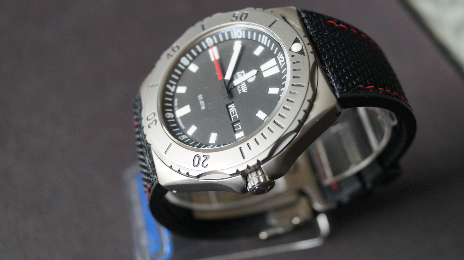 Tutima M2 Seven Seas 6151-01 Titanium black date day case 44mm 500m automatic