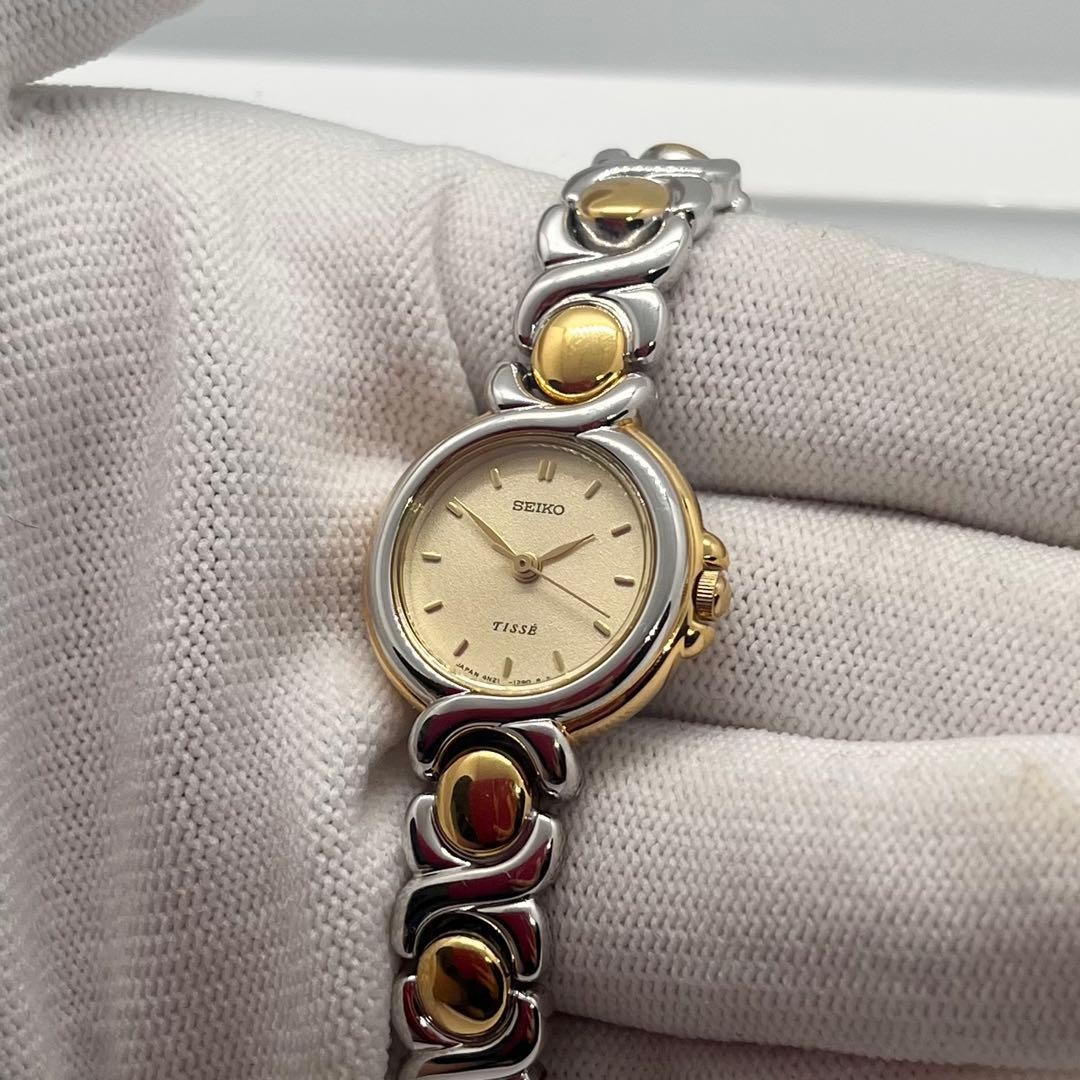 Working new battery SEIKO Tisse wristwatch bracelet watch combo gold