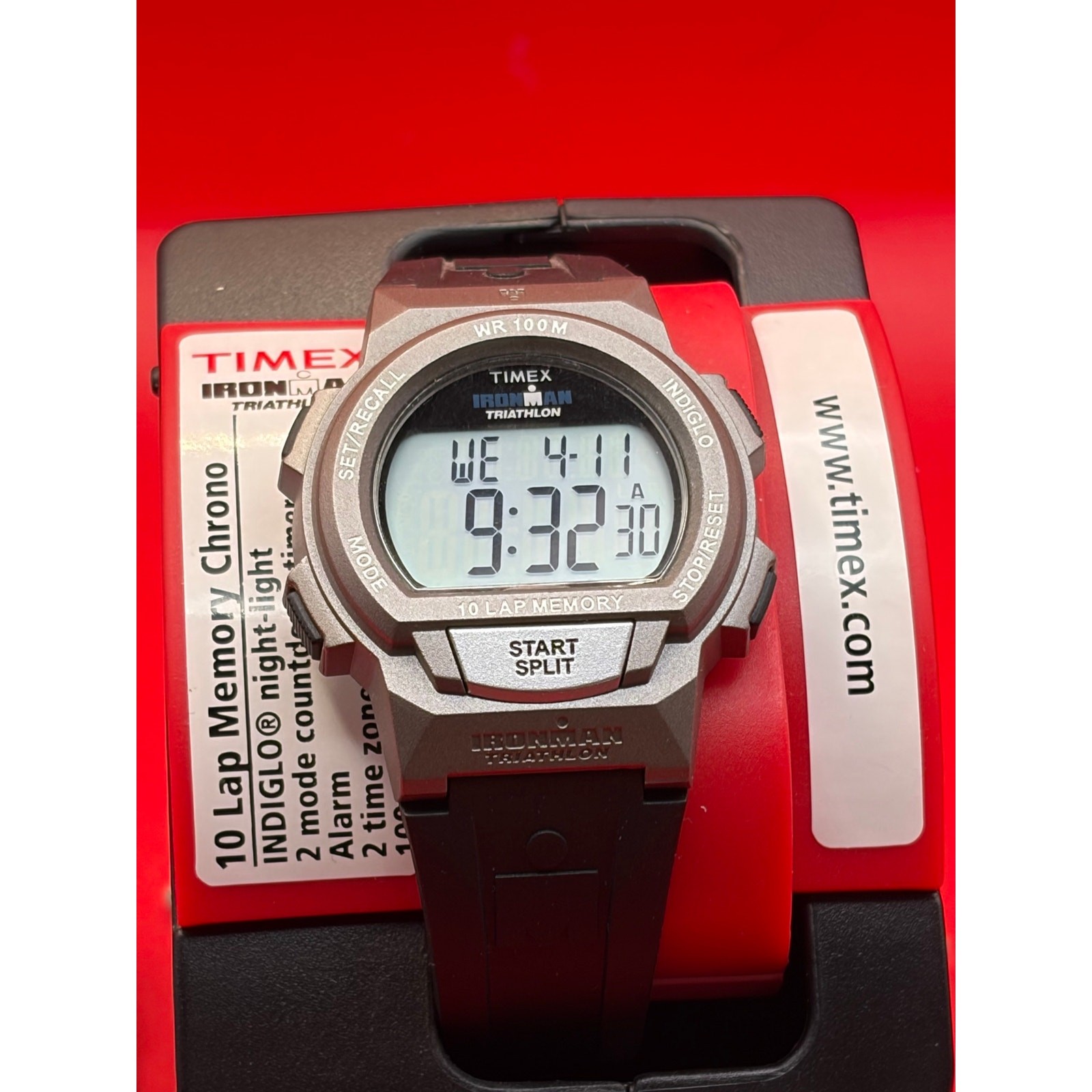 Timex Ironman Triathlon 10-Lap Memory Chrono (T5K223)New Old Stock 1986