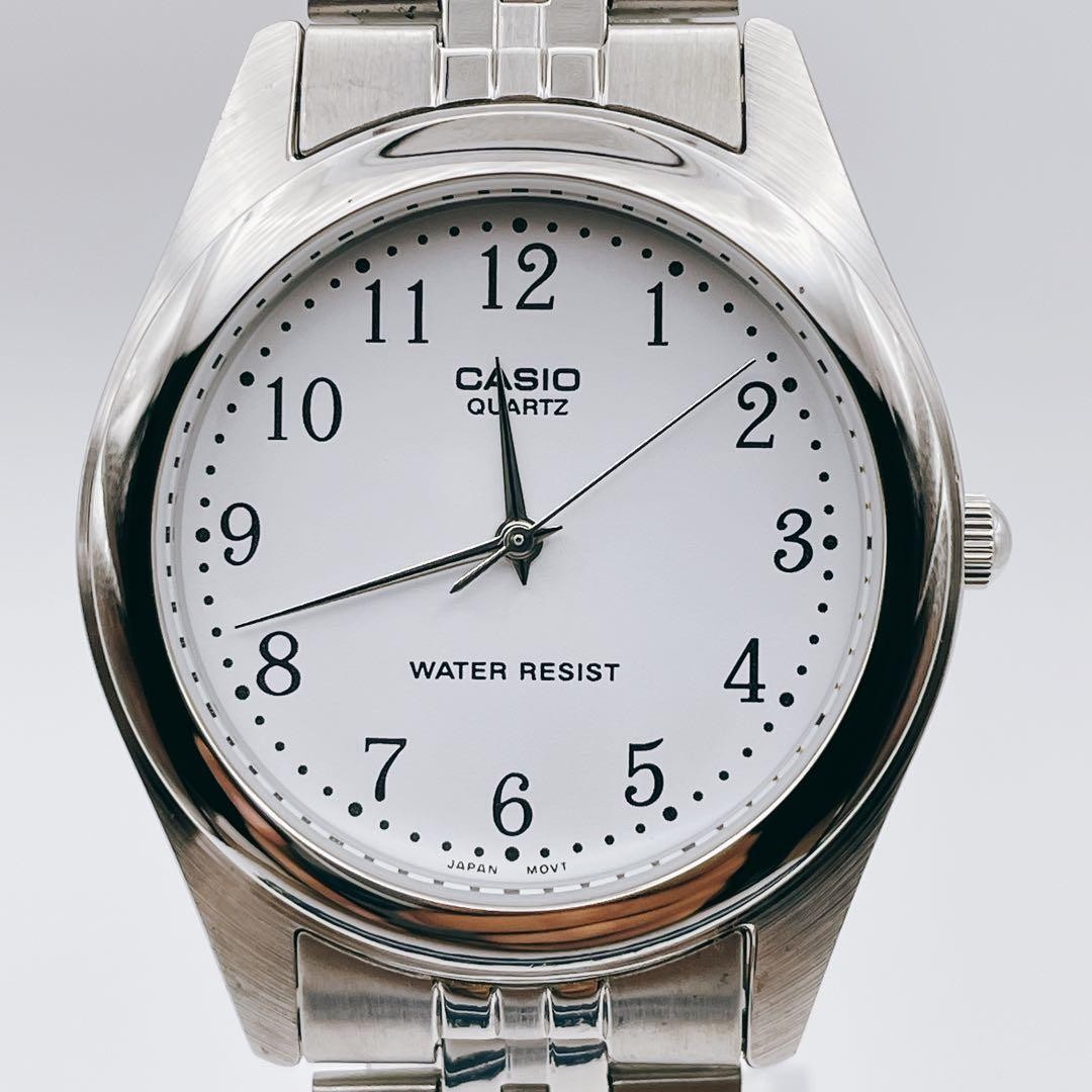 Working Casio Quartz Watch, Vintage Retro Men’s Analog Silver