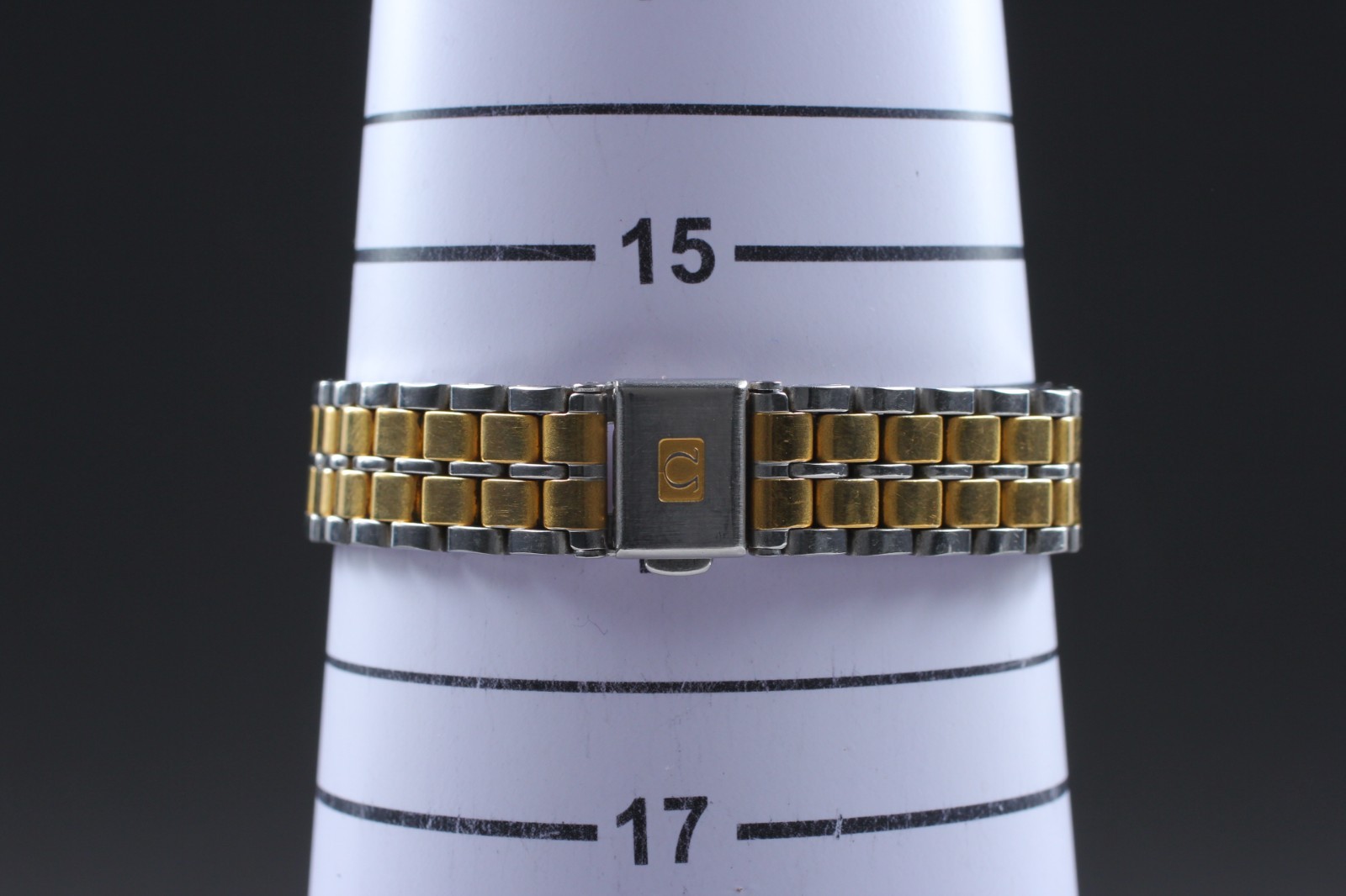 Vintage 1980s Omega De Ville Cal.1450 Gold Square 20mm Quartz Women Watch JAPAN