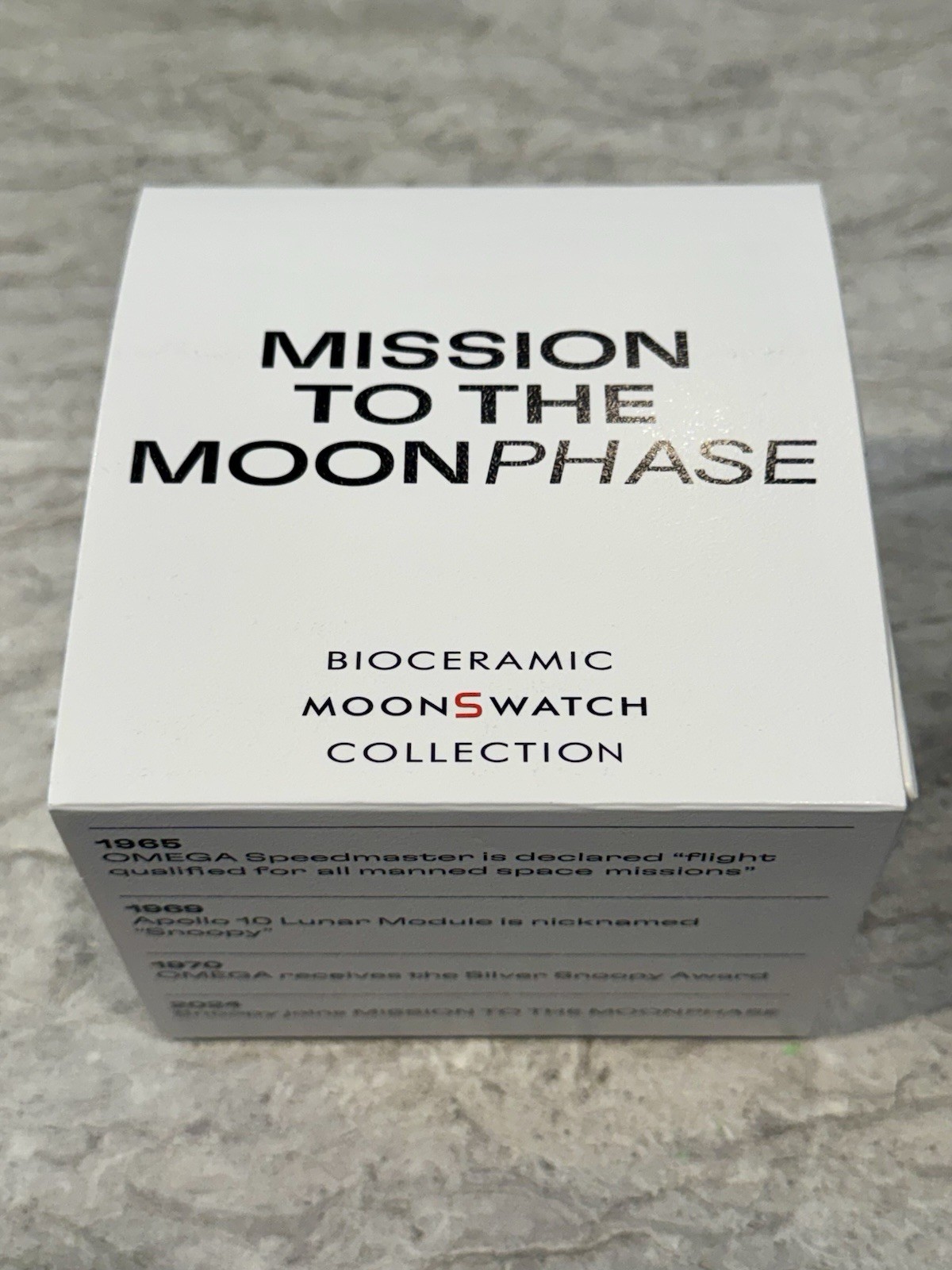 Omega x Swatch MoonSwatch “Moonphase Snoopy” – White Edition