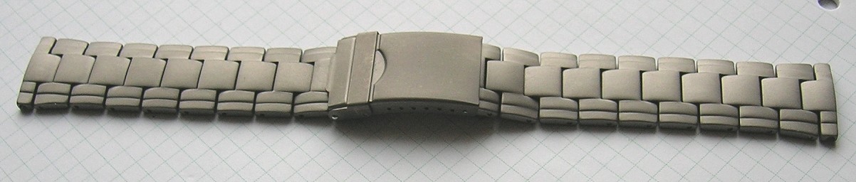 TITANUHRENARMBAND TITAN MASSIV aus dem Hause MABRO 22 mm TITANIUM SOLID BRACELET