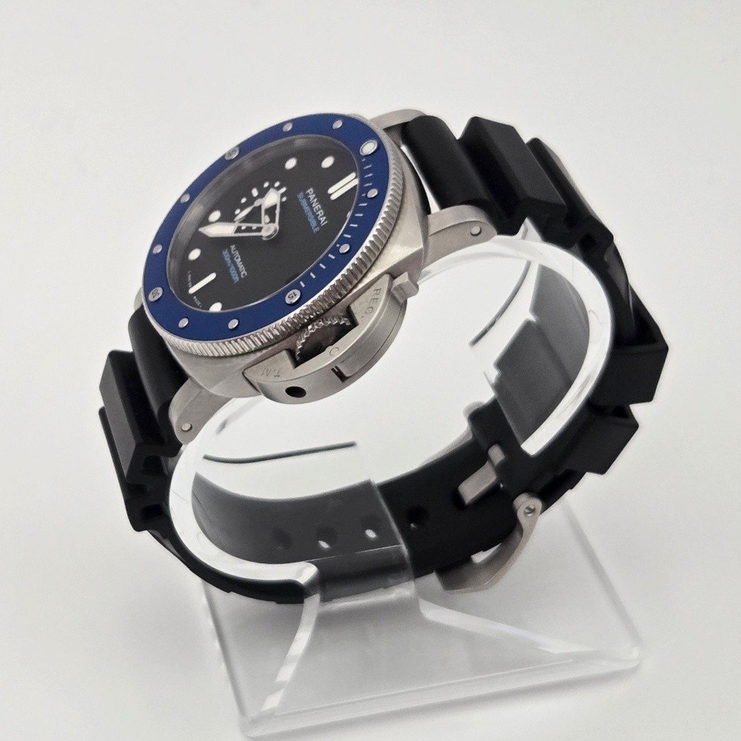 Panerai Submersible Azzurro 42mm Limited Edition Pam01209