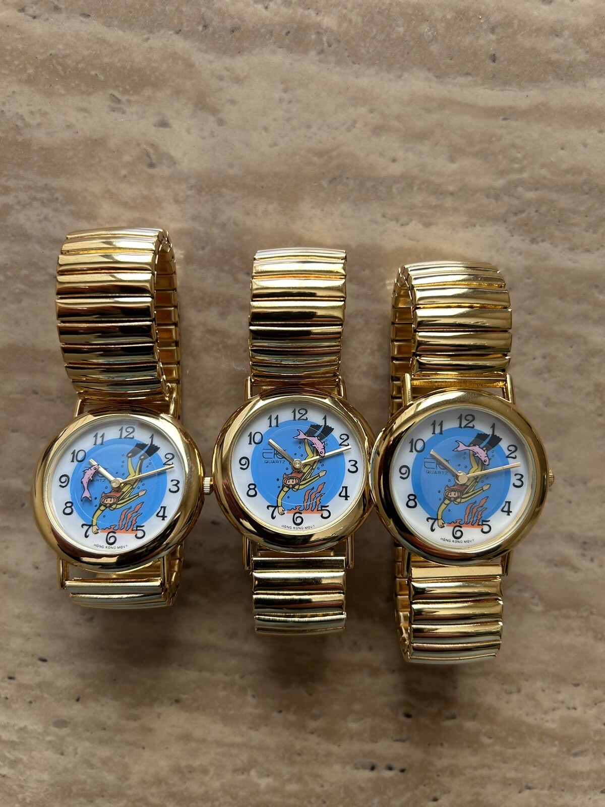 Buyer gets 3 Scuba Diving Moving disc Stretch Band Watch-unisex-New-USA Vendor