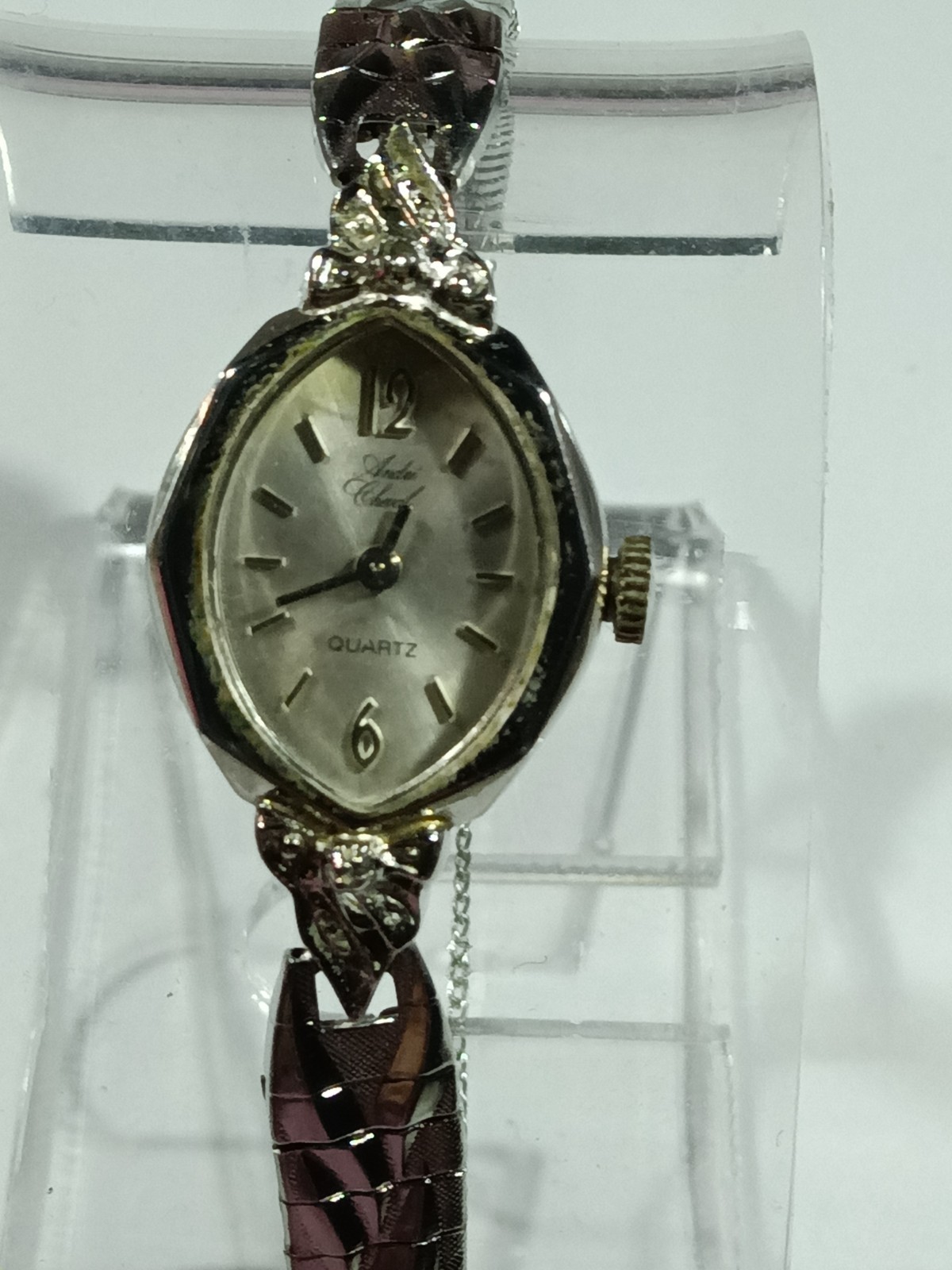 Quartz Elizabeth Taylor ET Collection White Diamonds Watch with Crystal Markers