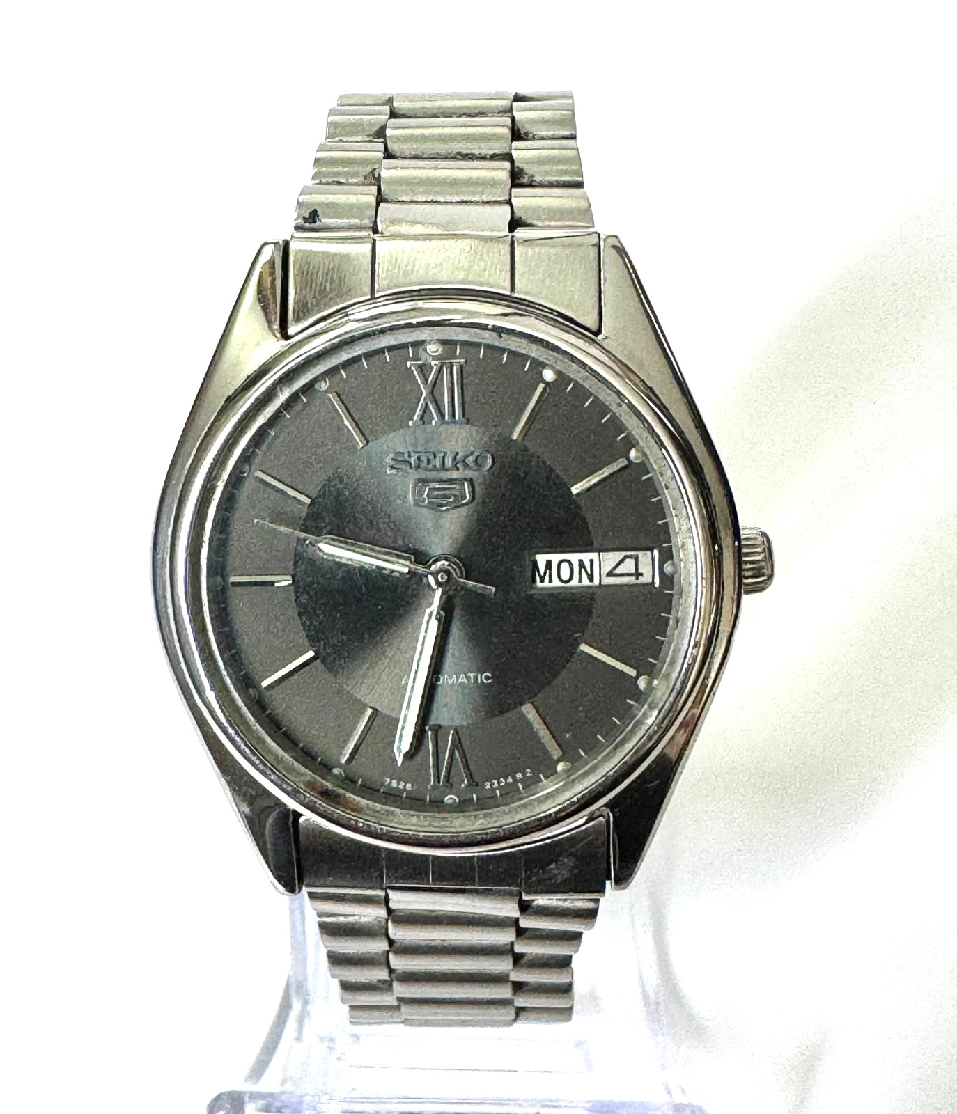 Vintage Seiko 5 Pre-Owned Automatic Men’s Watch Day/Date