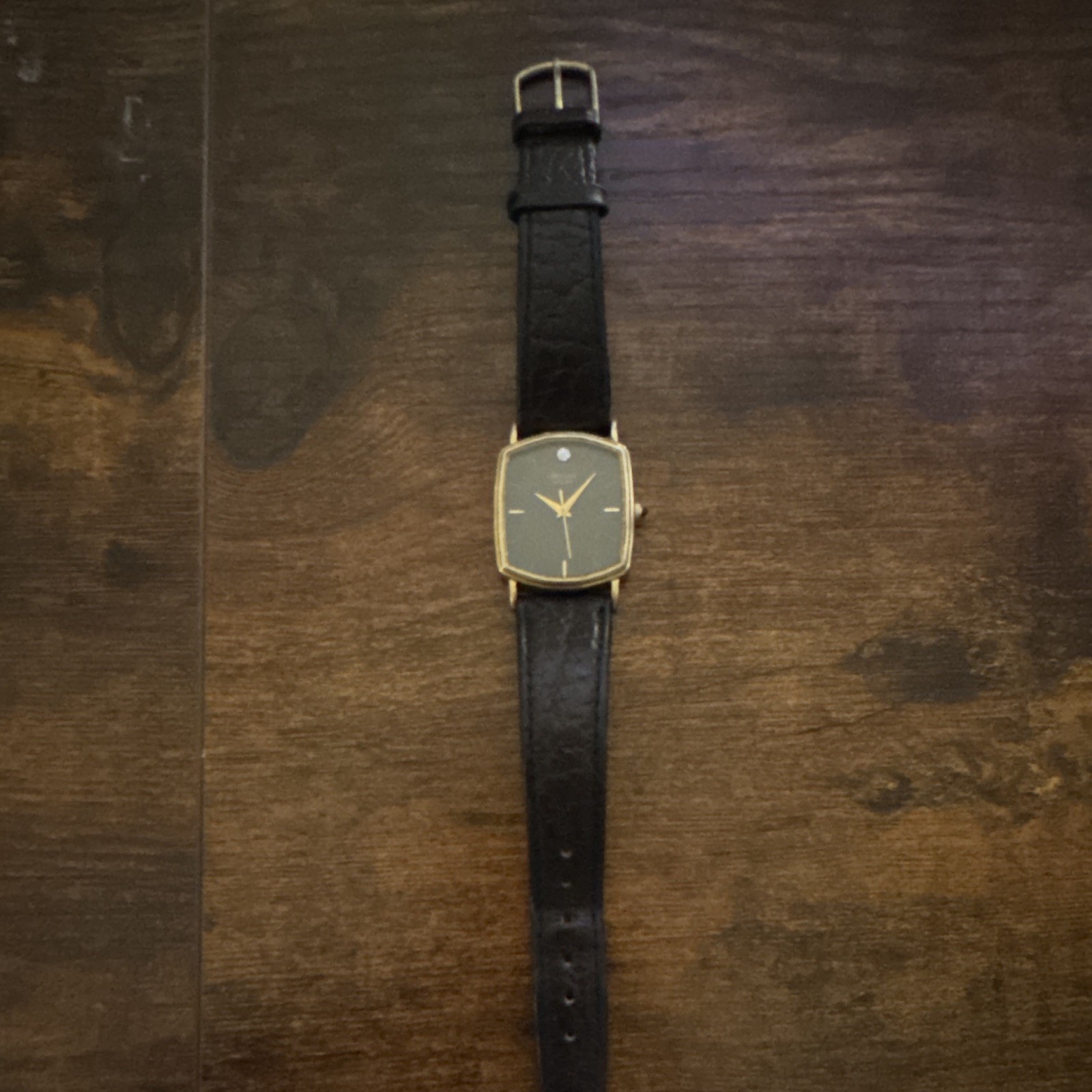 Pulsar Quartz Cushion Watch Black Dial Gold-Tone Case Bezel Black Leather