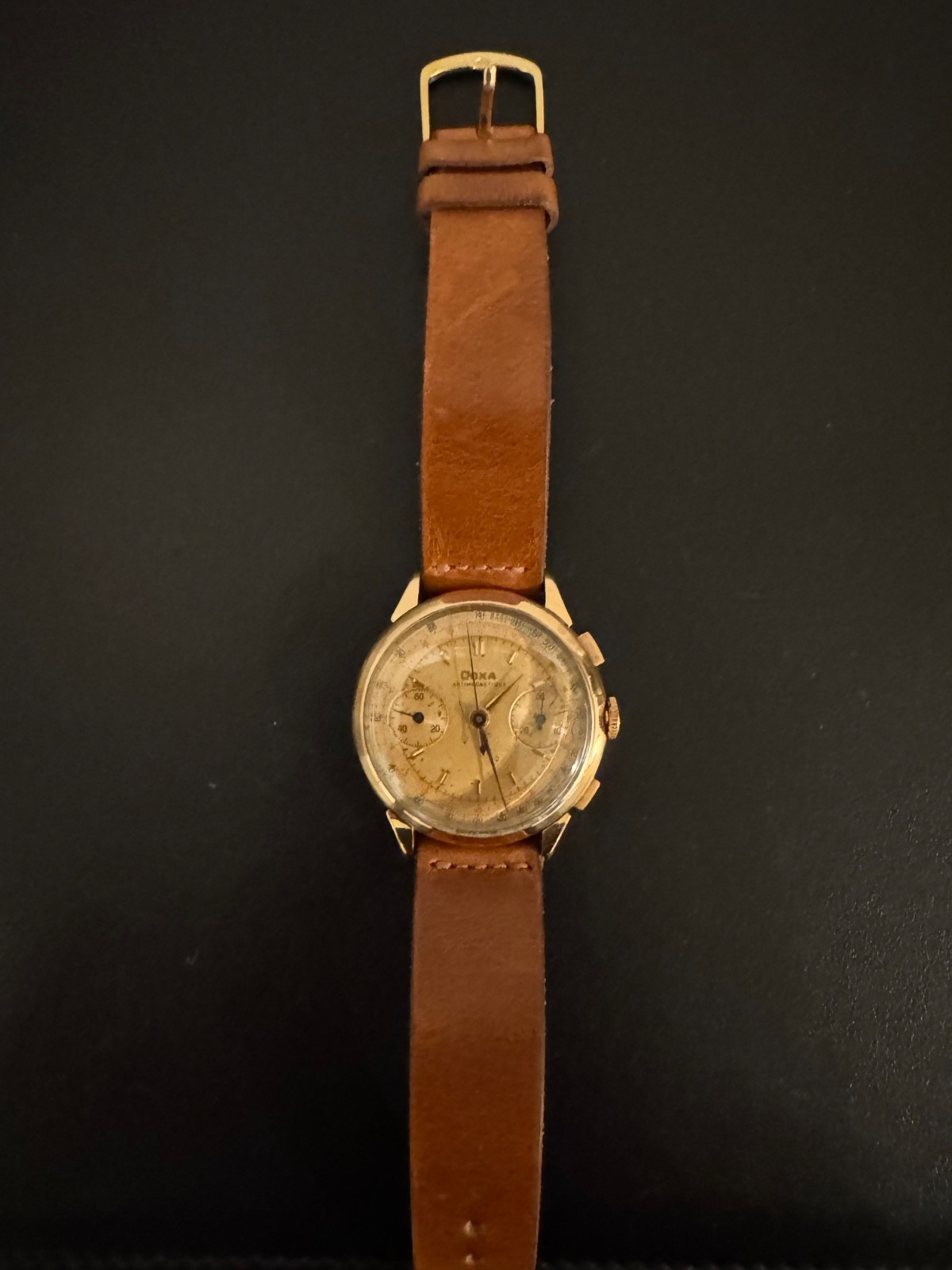 Doxa 18k Gold Chronograph – Valjoux 22 Movement – Vintage Swiss Watch – 1940/50s