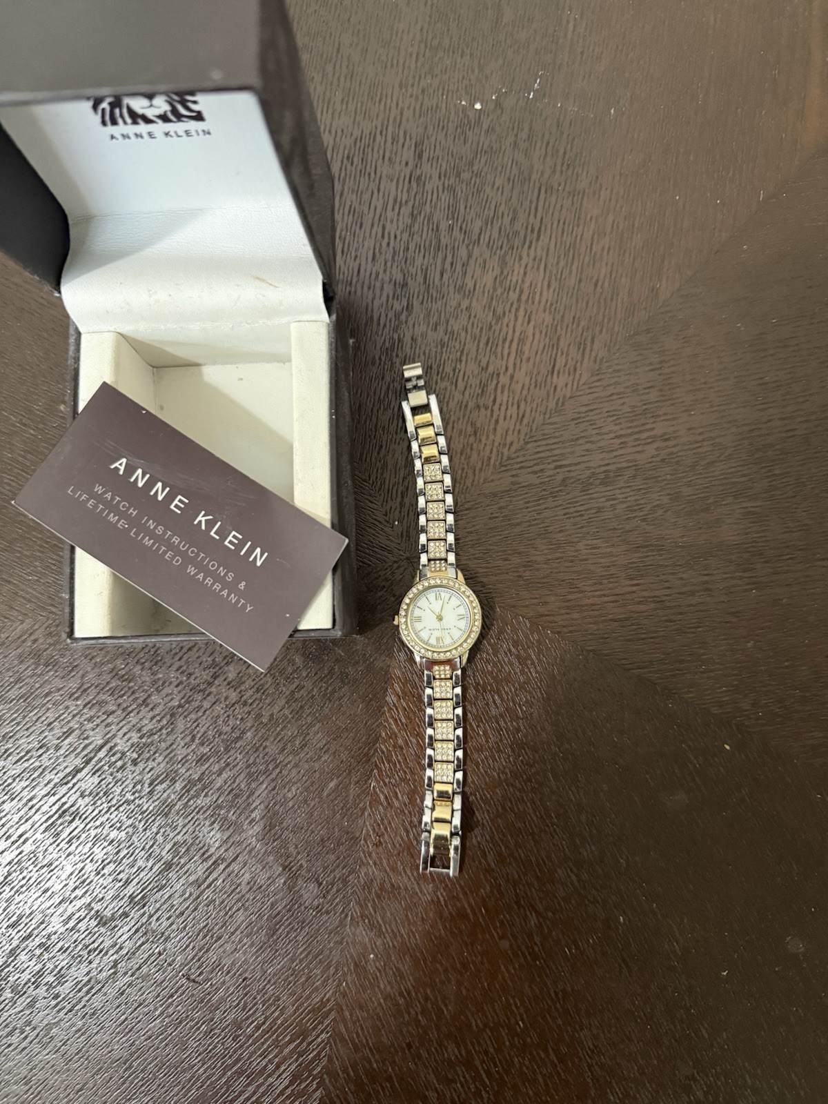 Anne Klein Women’s Quartz Two-Tone Bracelet Watch Diamond Accent Box Manual