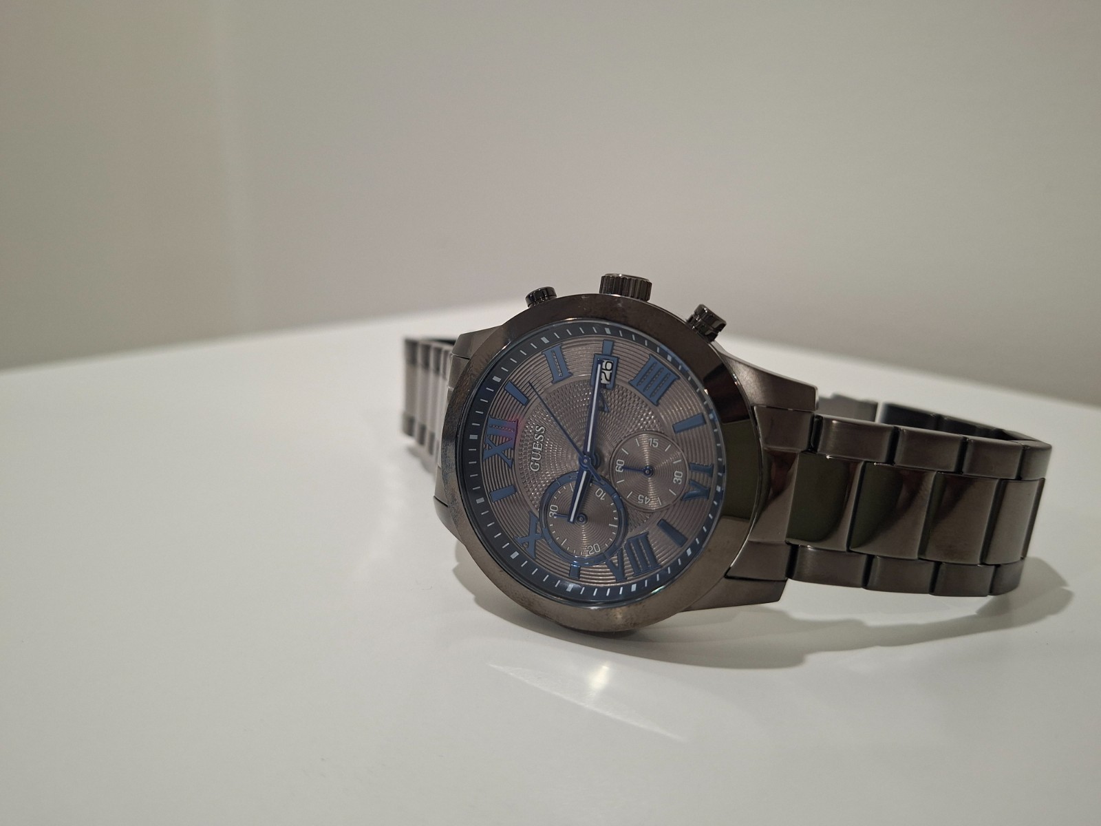 GUESS U0668G2 Gunmetal Chronograph Watch Stainless Steel Date