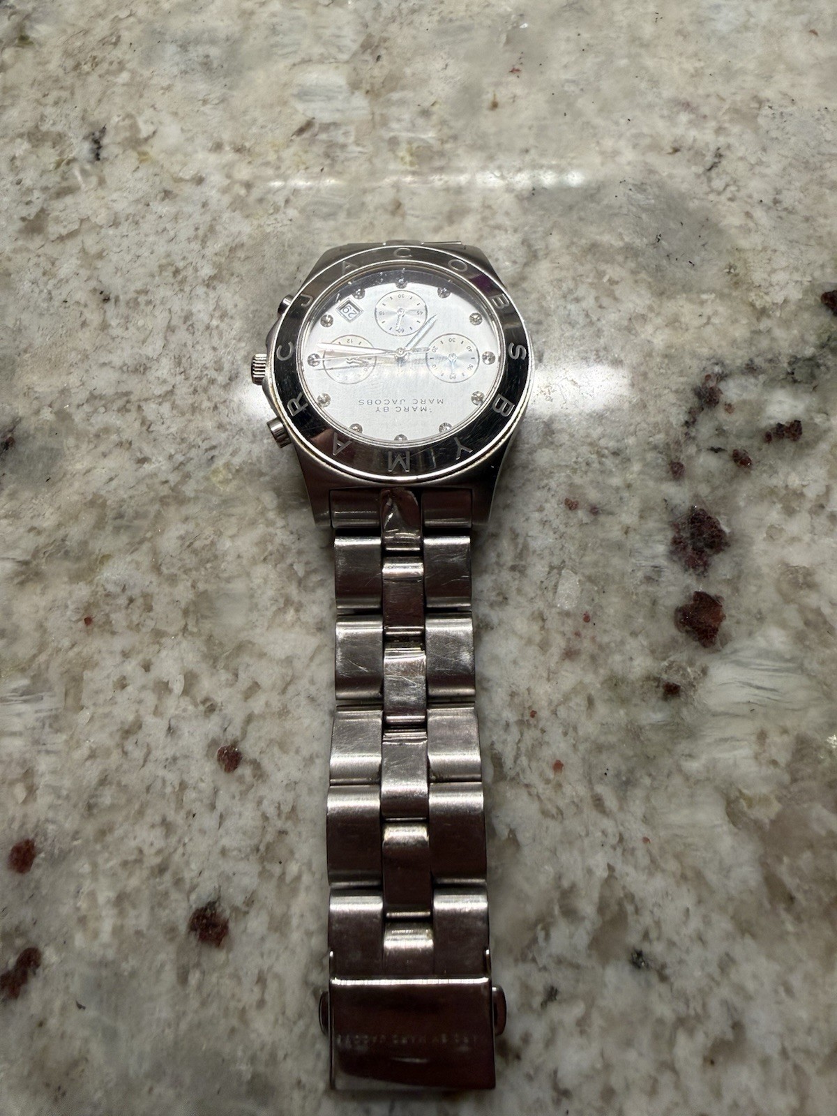 Marc by Marc Jacobs Women’s Quartz Analog Watch Silver Dial Date Steel Bracelet