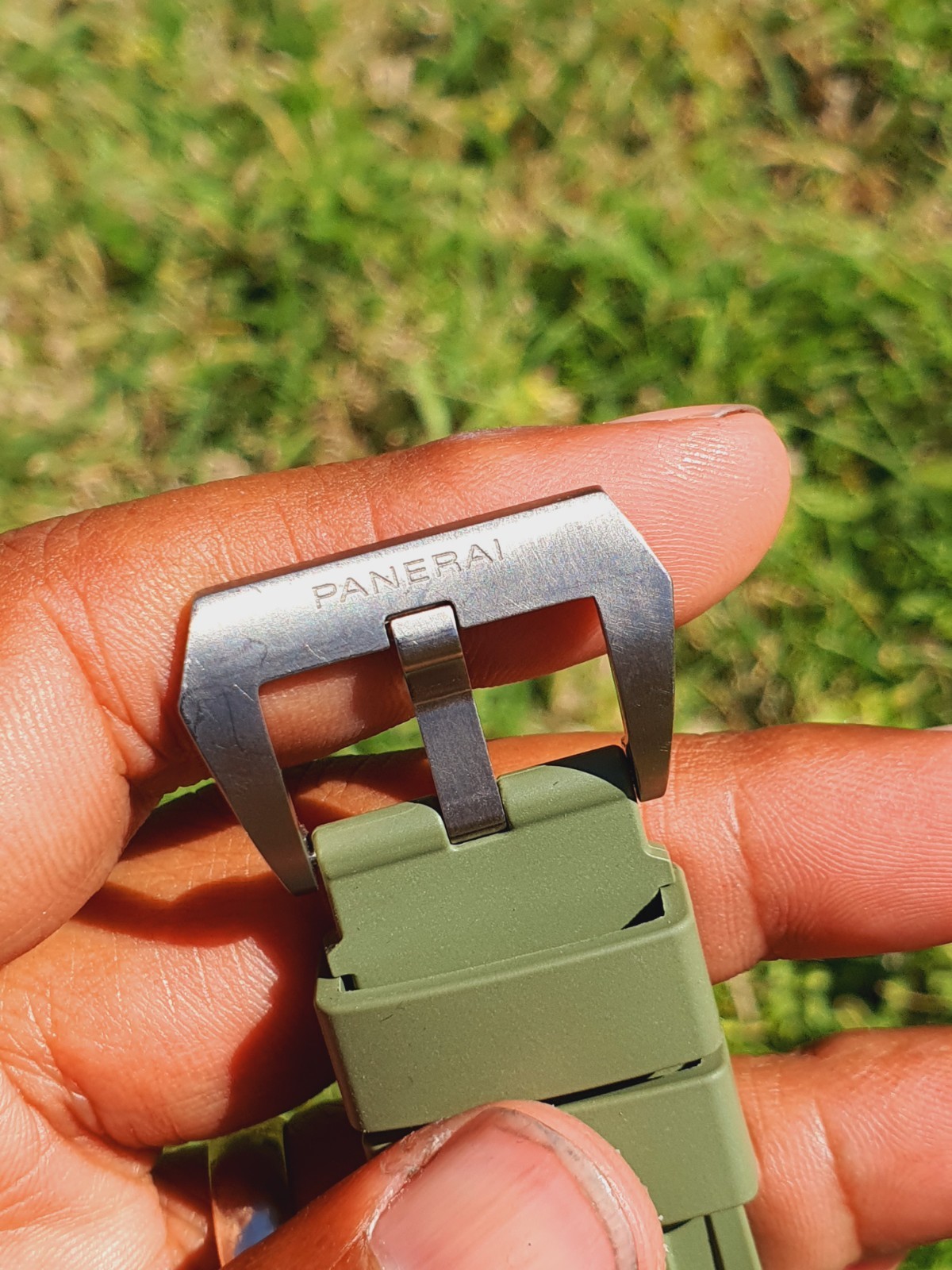 Make An Offer – Panerai Luminor Titanium PAM176 – Green Strap