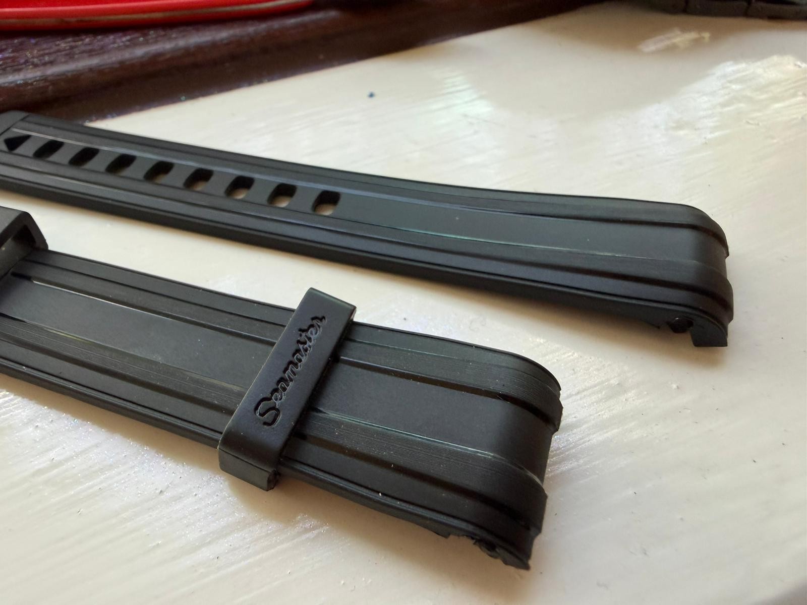 22mm Seamaster 300 black Rubber watch strap band Buckle For omega