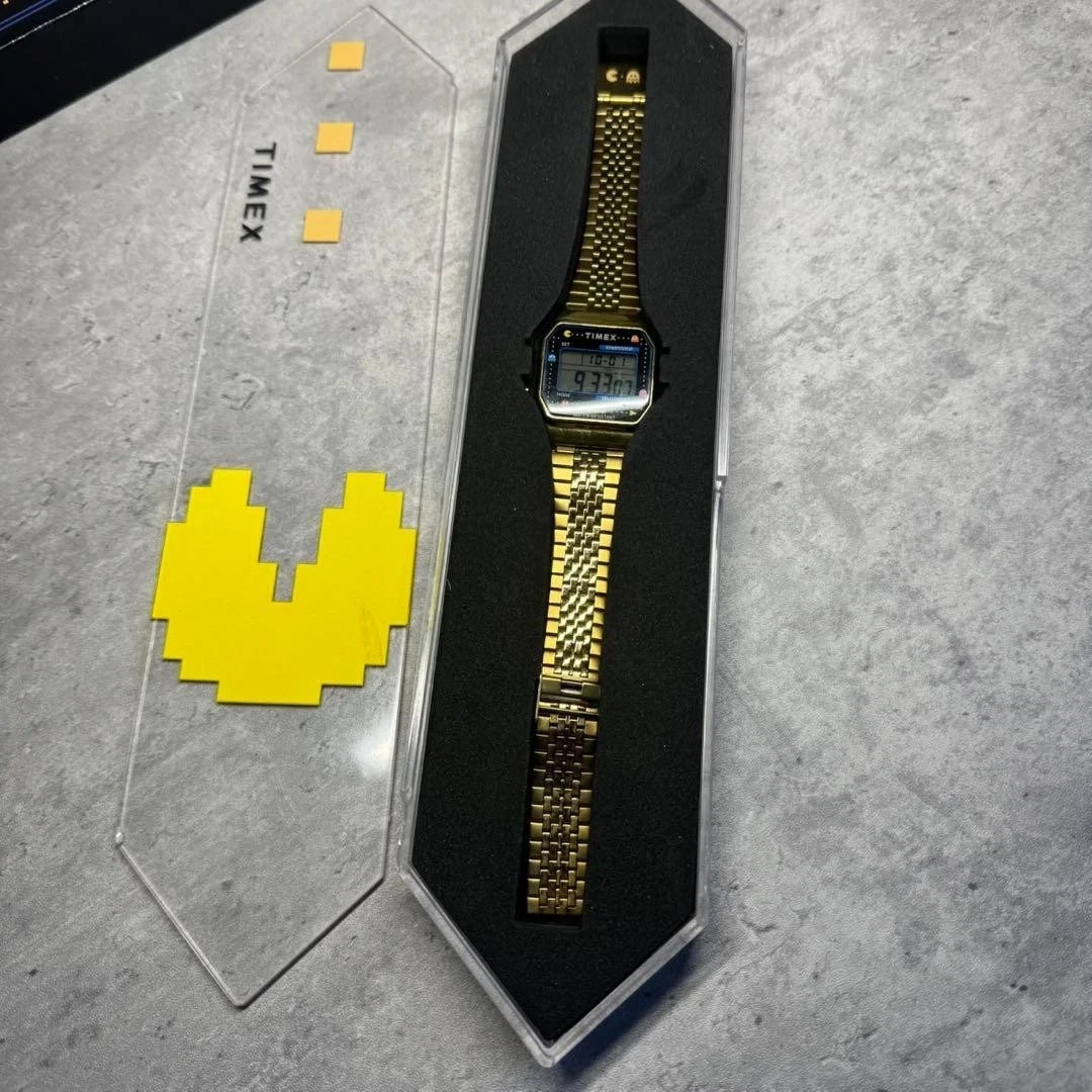 TIMEX T80 PACMAN Limited 40th Anniversary Digital Watch Gold Metal Bracelet NIB