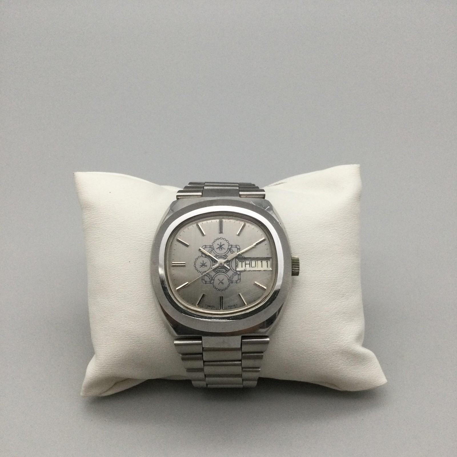 United States Canada Mens Watch 40mm Silver Tone Day Date New Battery 6.25″