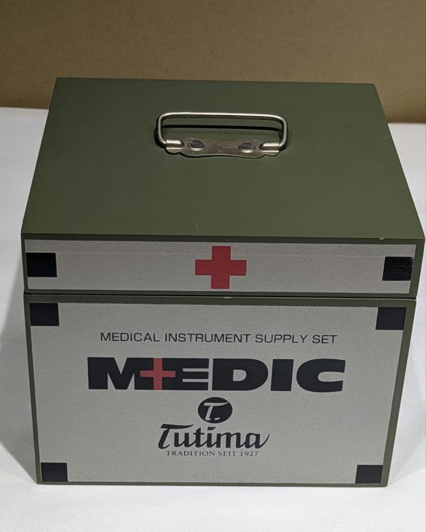 Tutima MEDIC by tutima Quartz Black Dial Men’s Watch