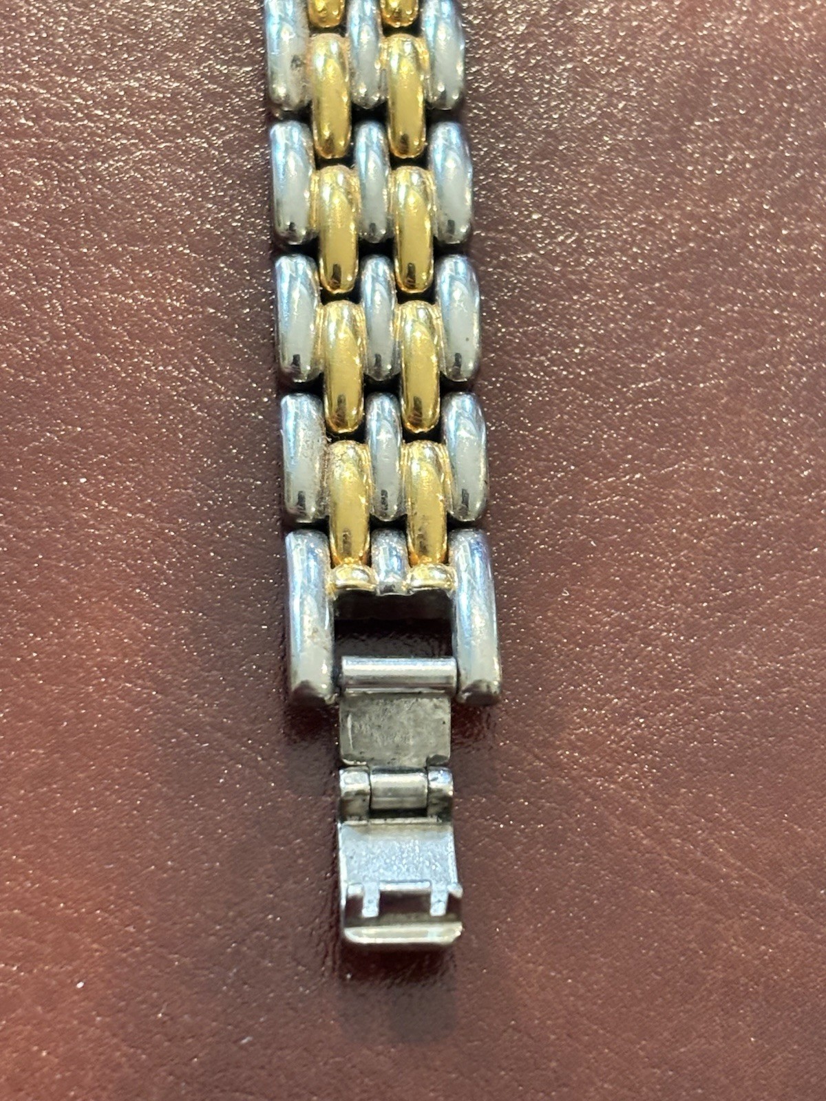 Seiko V400-6179 Women’s Rectangular Quartz Watch Two-Tone Bracelet Japan June 88