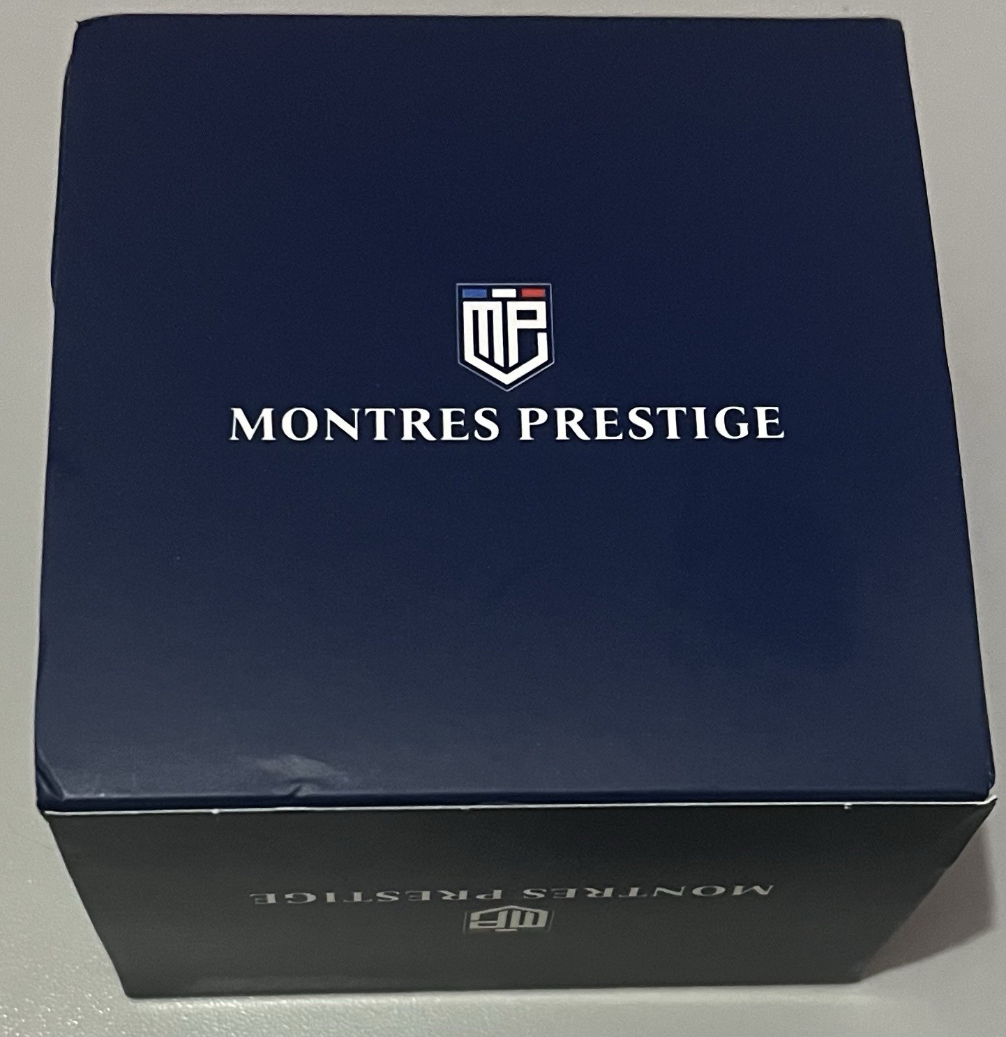 Montres Prestige Chronograph Quartz Blue Dial Diver Watch Gold Bracelet w/ Box