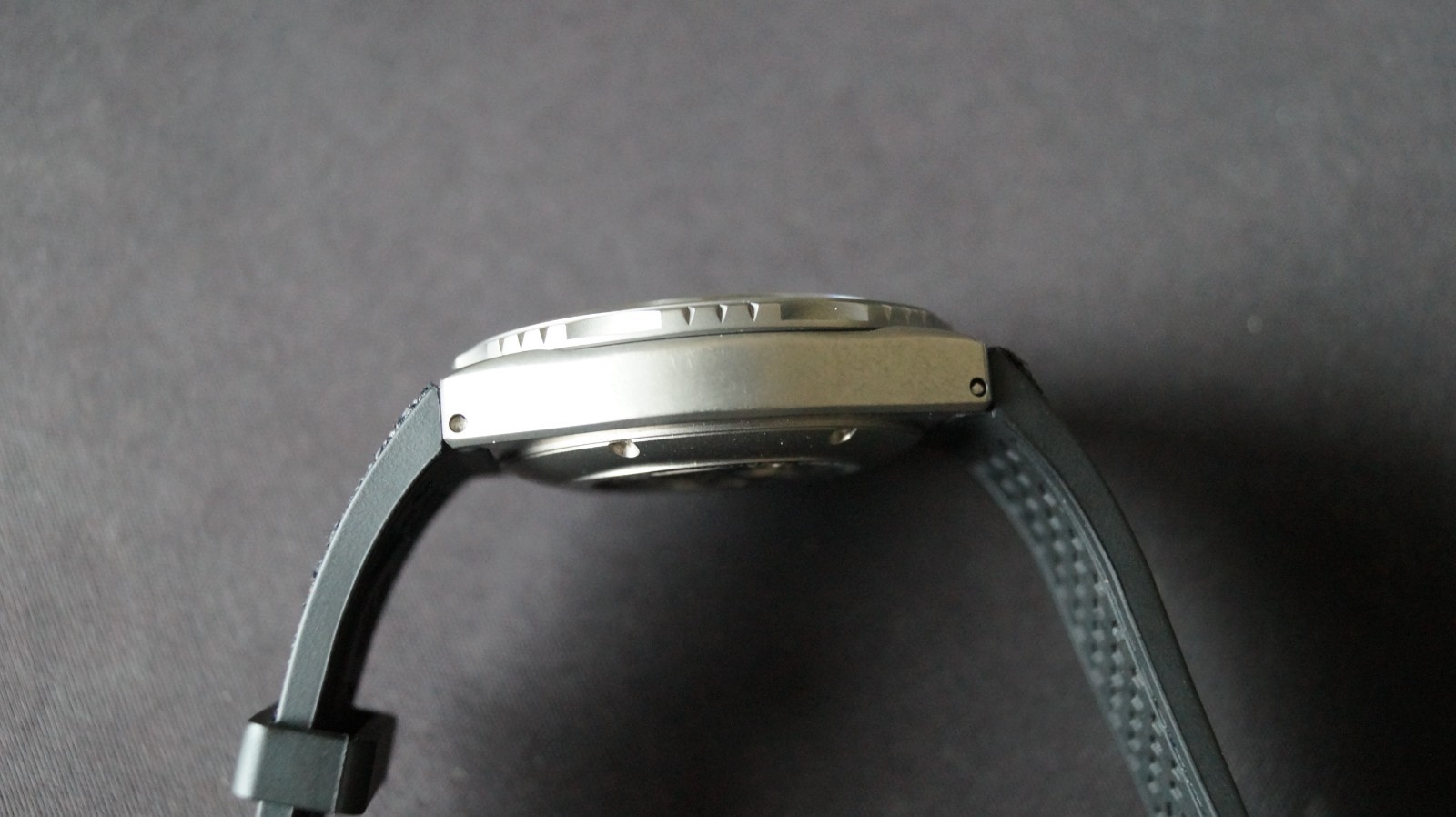 Tutima M2 Seven Seas 6151-01 Titanium black date day case 44mm 500m automatic