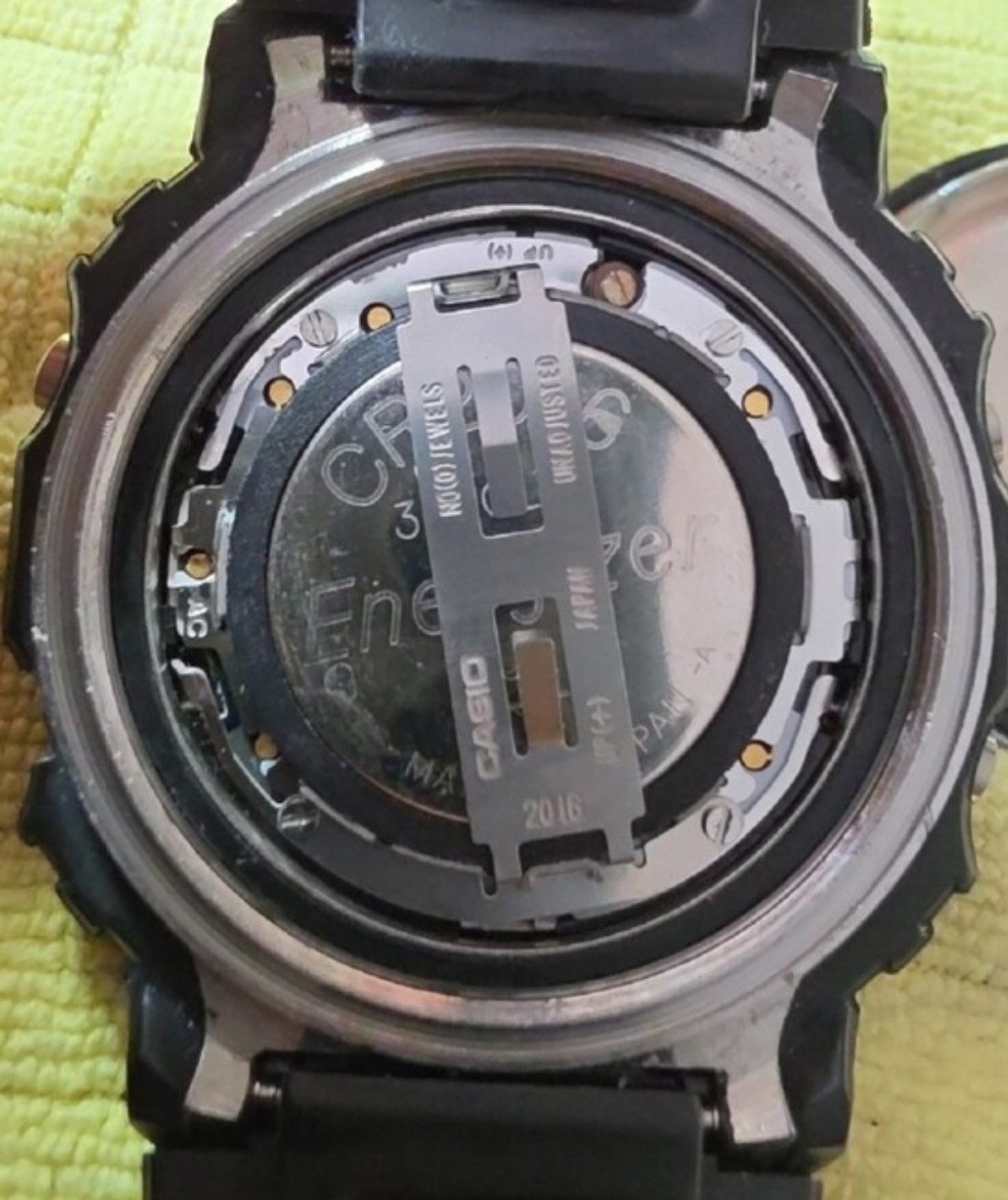 Vintage Casio G-Shock DW-5600C (Module 901) Japan H Screwback — Org 141 F8 Band