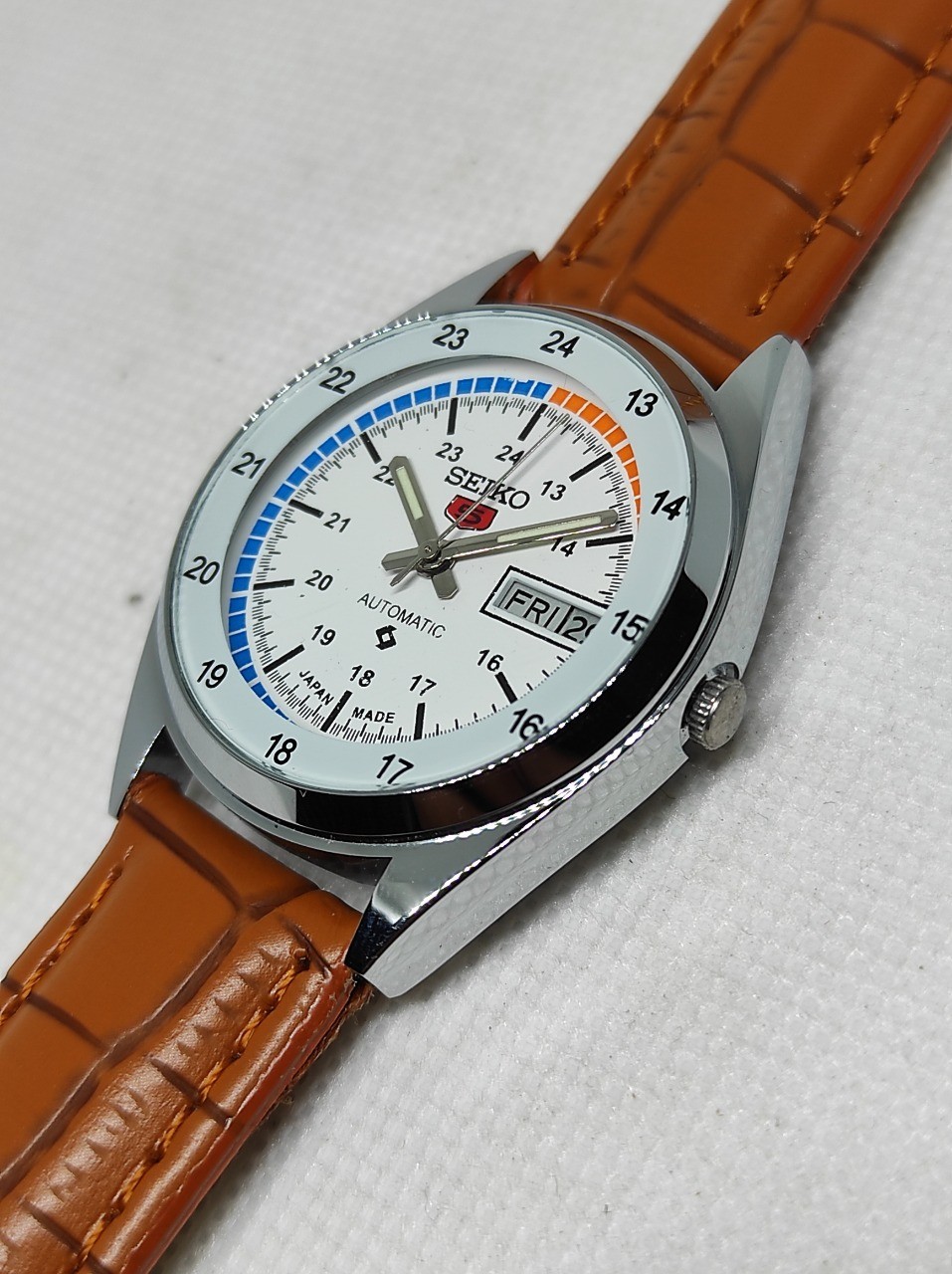 Seiko Automatic Refurbished White Dial Steel Case Men’s Vintage Watch 36MM