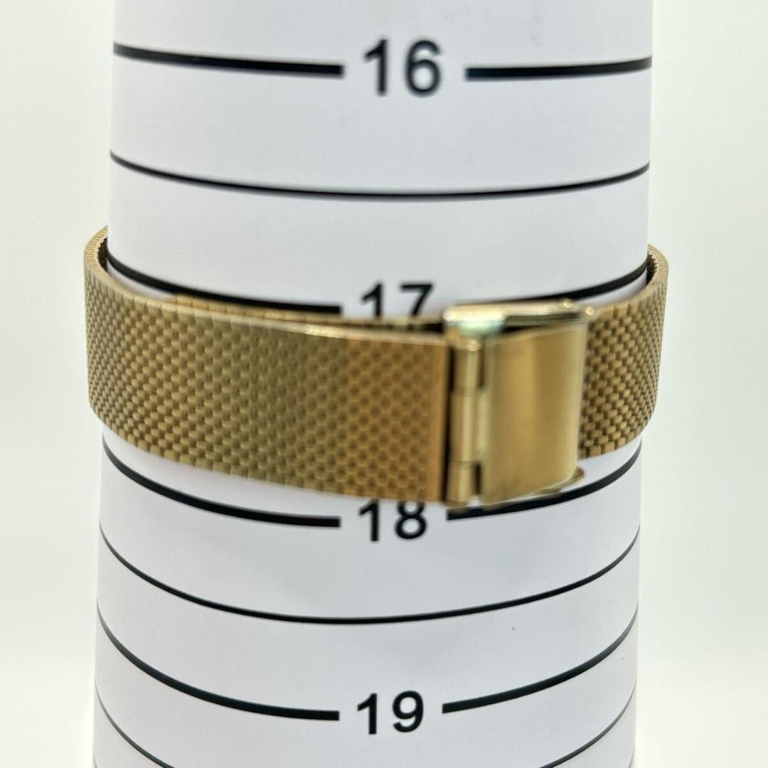 New battery included. CITIZEN Gold Quartz Square Men’s Vintage Watch. 【USED】