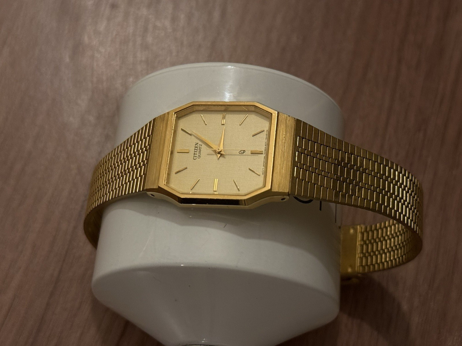 Citizen Quartz Gold Tone Square Analog Watch 4031-T64161 KA Vintage (Untested)