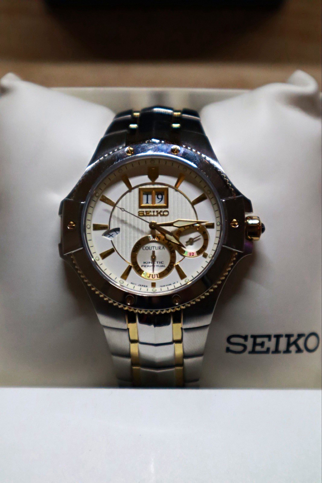 Seiko Coutura Kinetic Perpetual Two-Tone Men’s Watch 100m 44-47mm Box