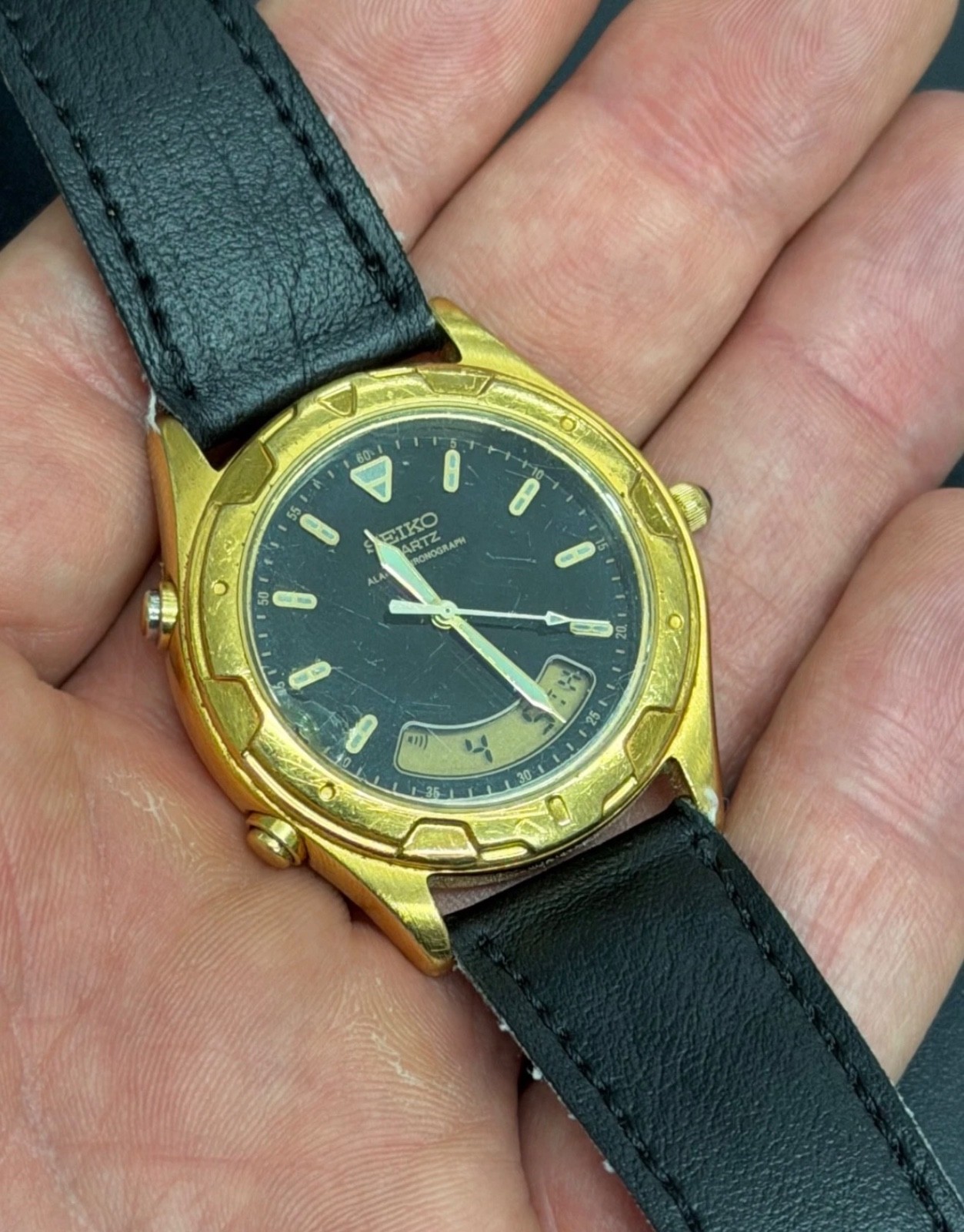 Vintage Seiko Chronograph Ana-Digi H801-7001 (Read The description)