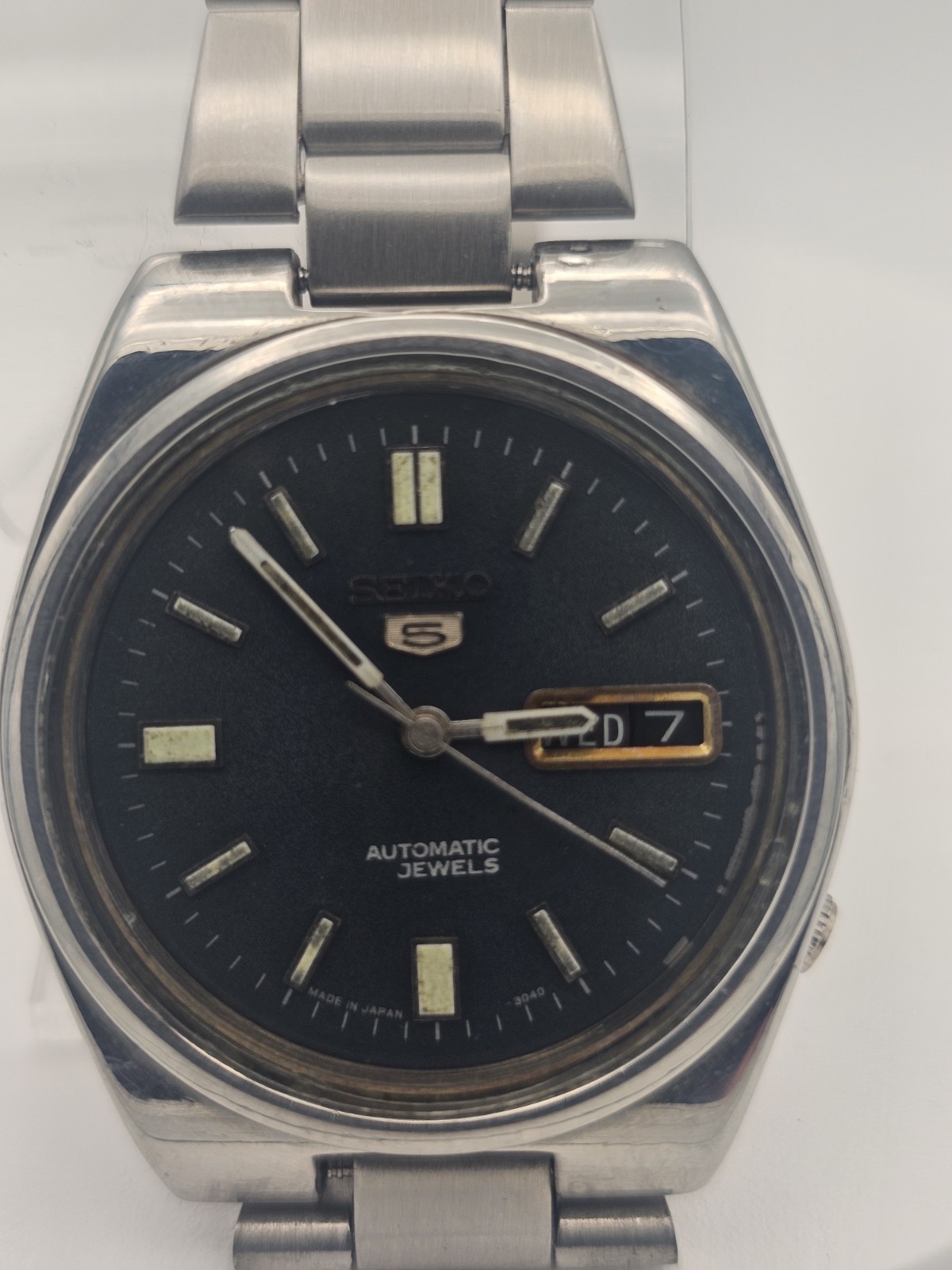 Seiko 5 Automatic Day/Date Black Dial Silver Stainless Bracelet 36.9mm